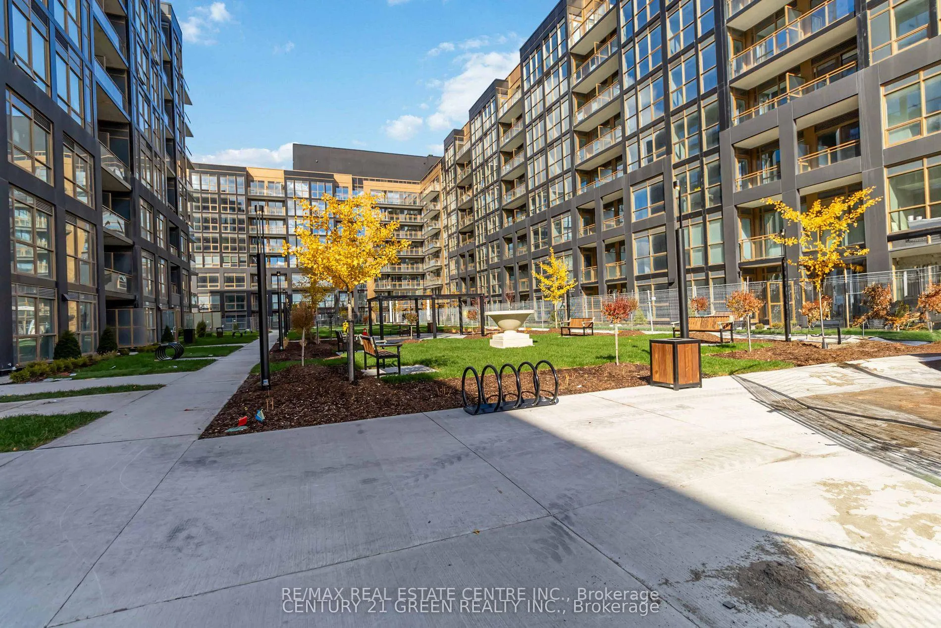Photo 1 of Unit 322, 2343 Khalsa Gate, Oakville, Westmount — HOMEH