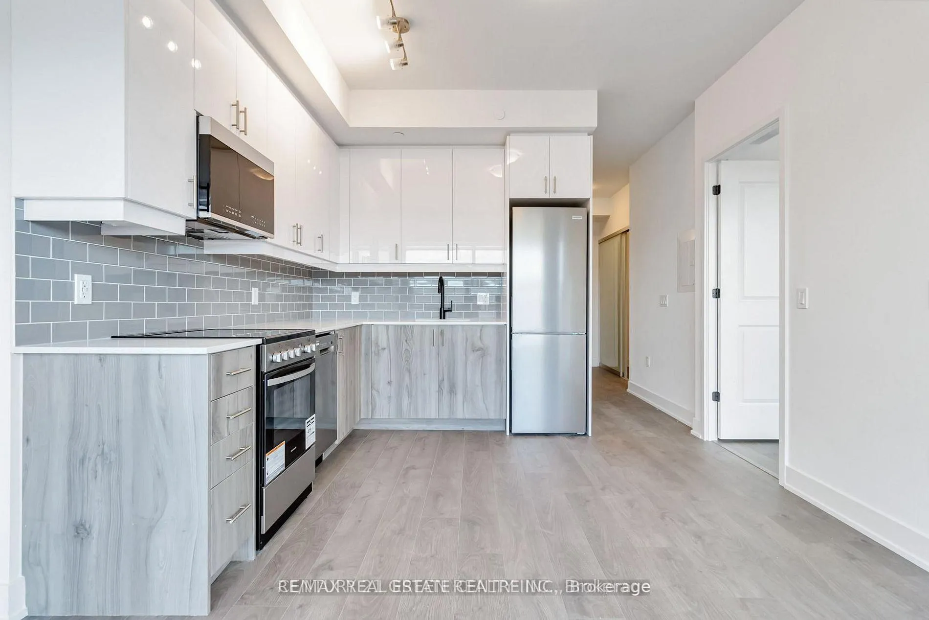 Photo 24 of Unit 322, 2343 Khalsa Gate, Oakville, Westmount — HOMEH