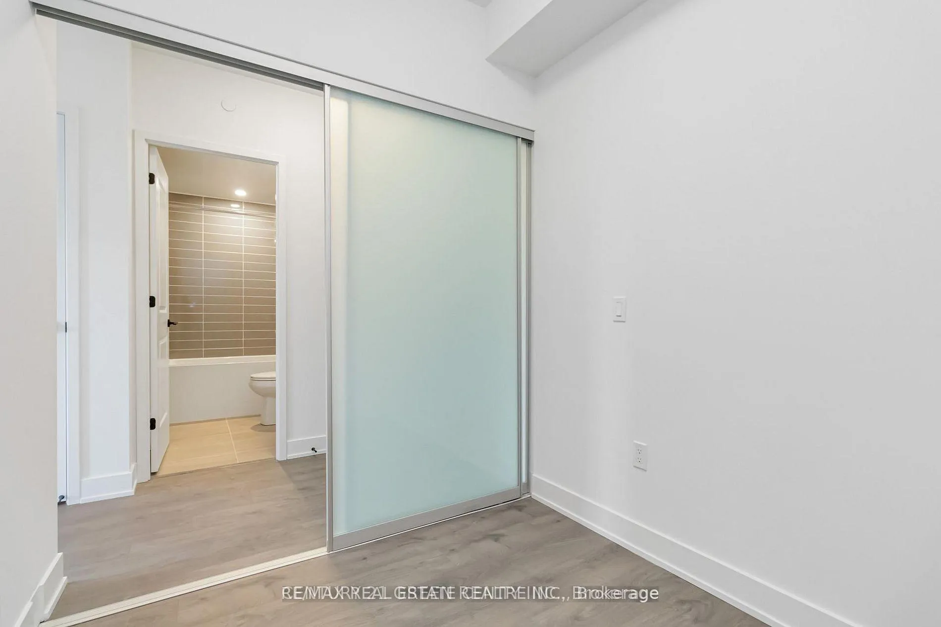 Photo 26 of Unit 322, 2343 Khalsa Gate, Oakville, Westmount — HOMEH