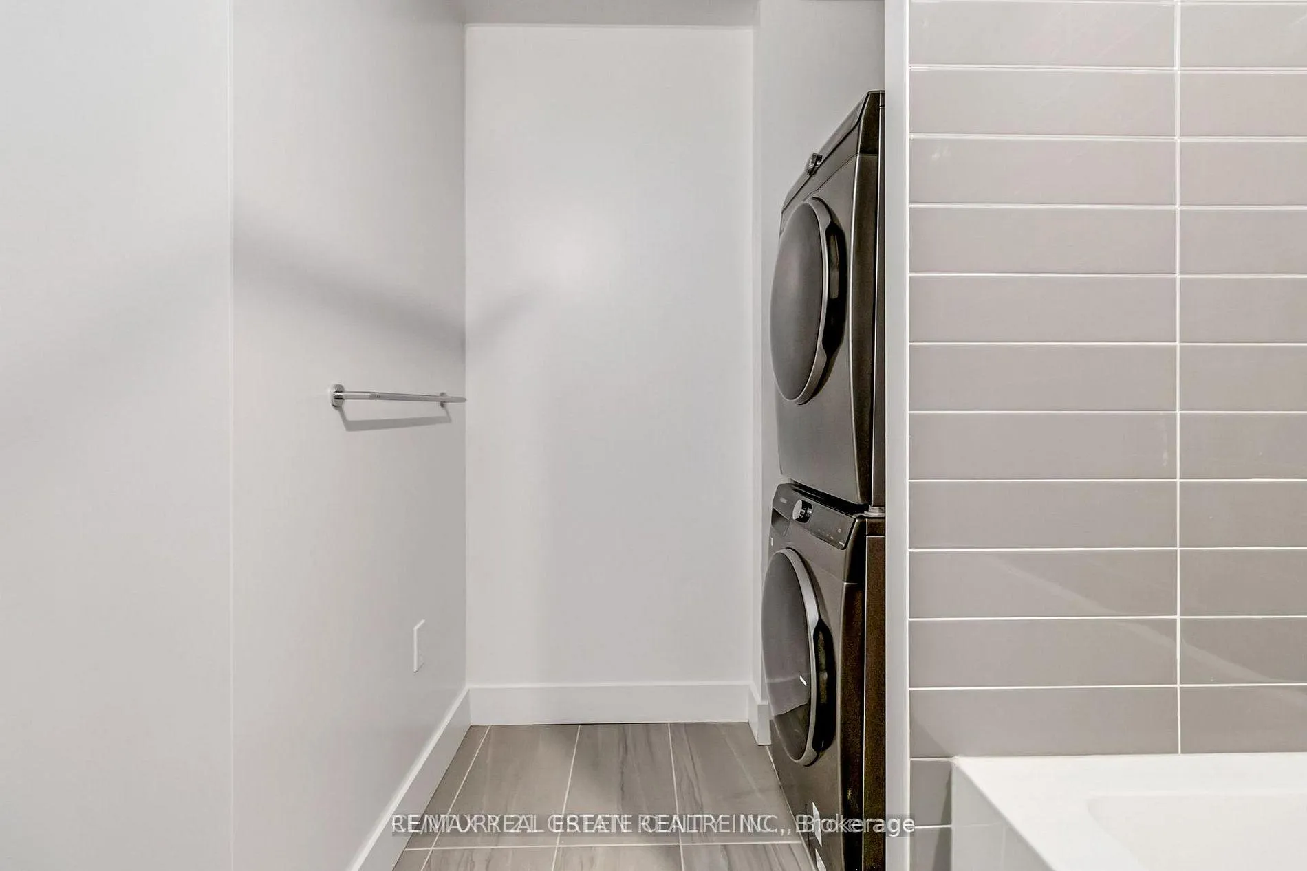 Photo 27 of Unit 322, 2343 Khalsa Gate, Oakville, Westmount — HOMEH