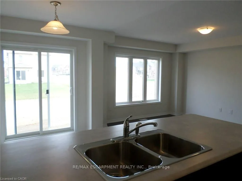 Photo 7 of 275 Powell Road, Brantford, Empire South — HOMEH
