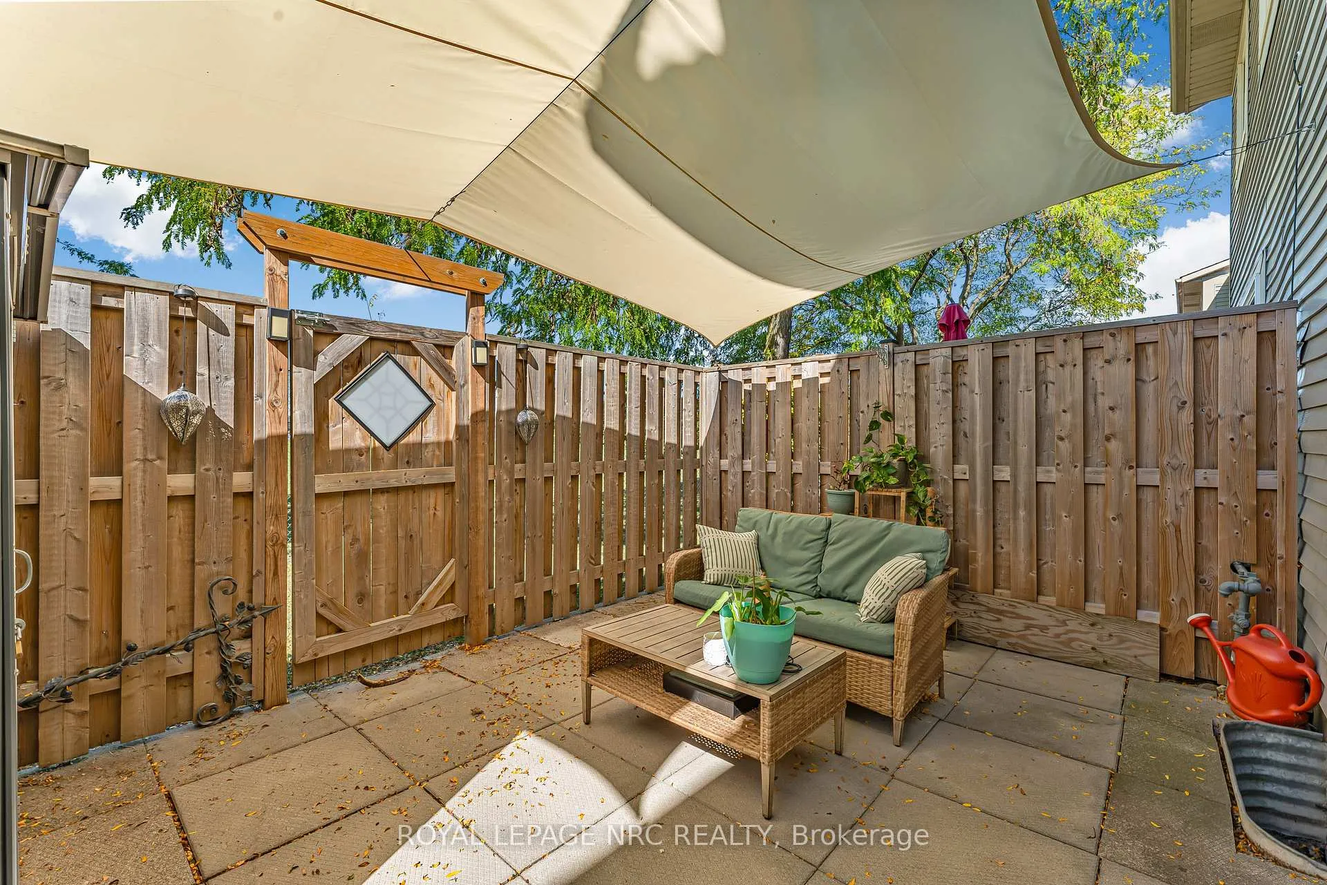 Photo 5 of Unit 40, 65 Dorchester Boulevard, St. Catharines, Carlton/Bunting — HOMEH
