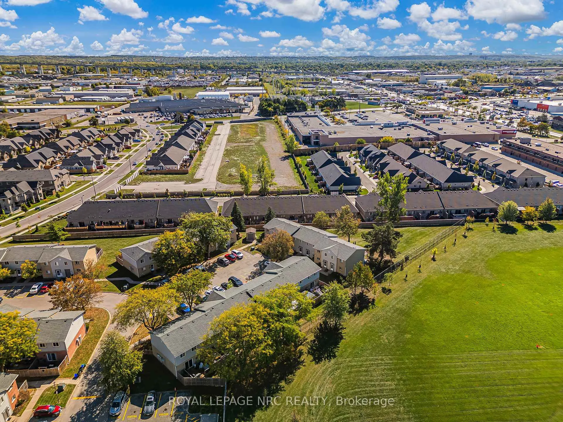 Photo 12 of Unit 40, 65 Dorchester Boulevard, St. Catharines, Carlton/Bunting — HOMEH