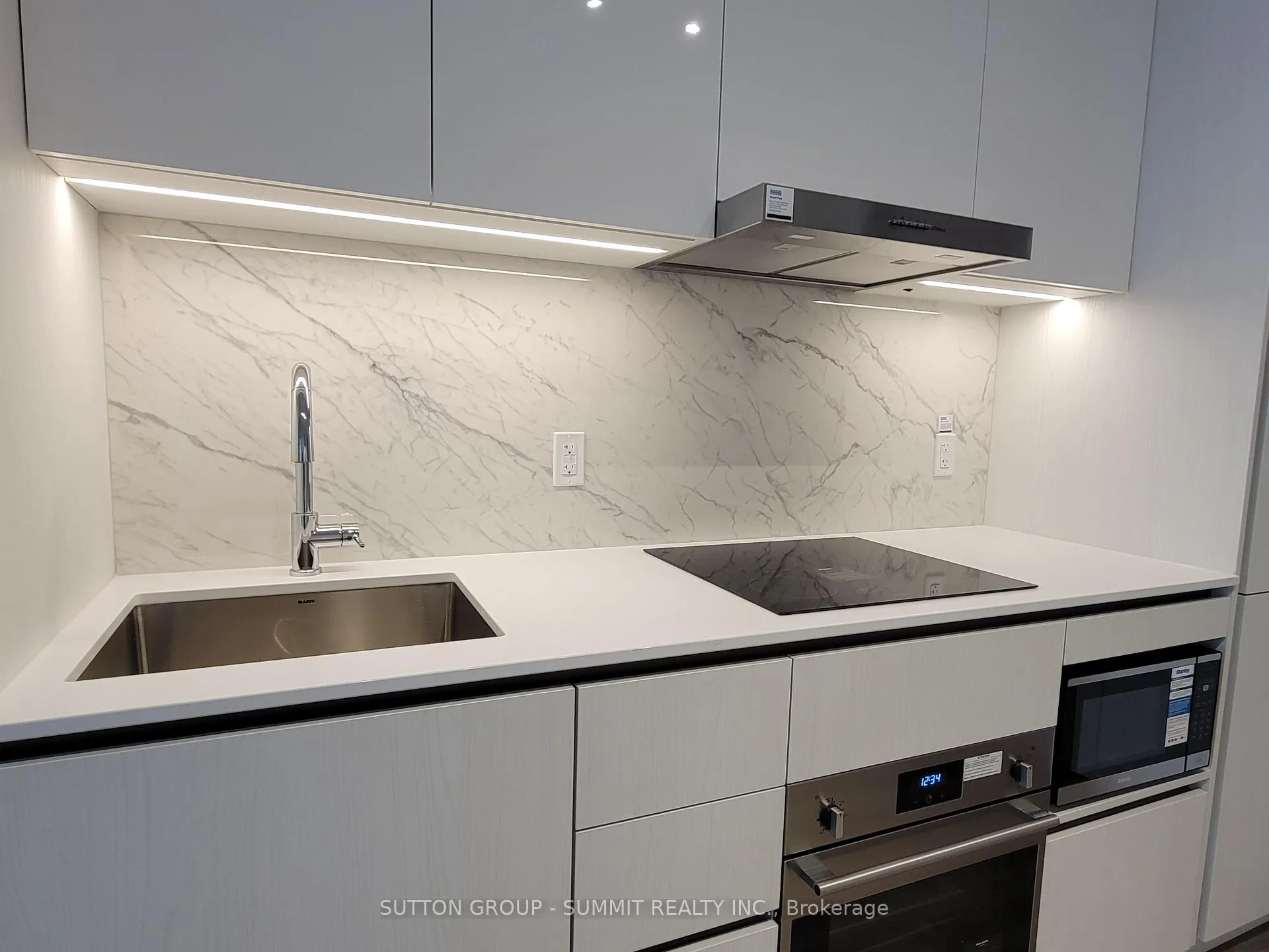 Photo 13 of Unit 5003, 8 Interchange Way, Vaughan, Vaughan Corporate Centre — HOMEH