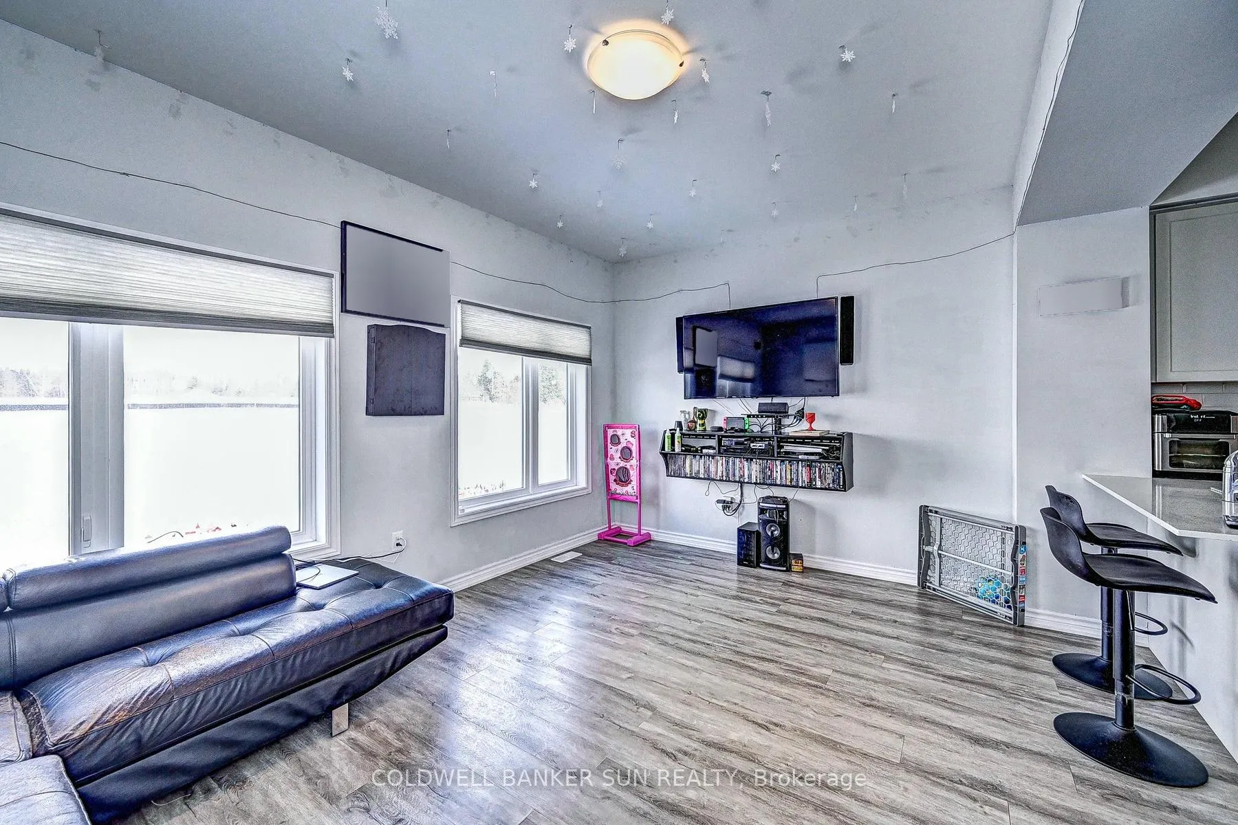 Photo 11 of Unit 03, 314 Equestrian Way, Cambridge, Preston Heights — HOMEH
