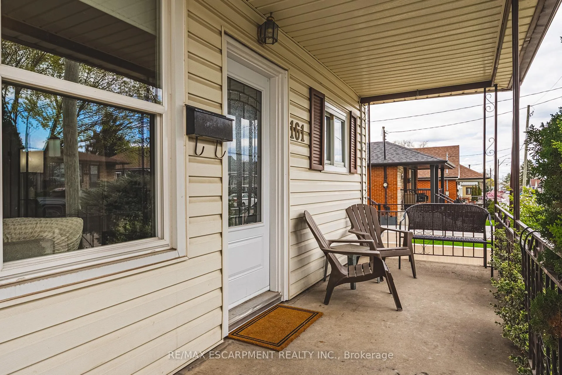 Photo 3 of 161 Ivon Avenue, Hamilton, Normanhurst — HOMEH