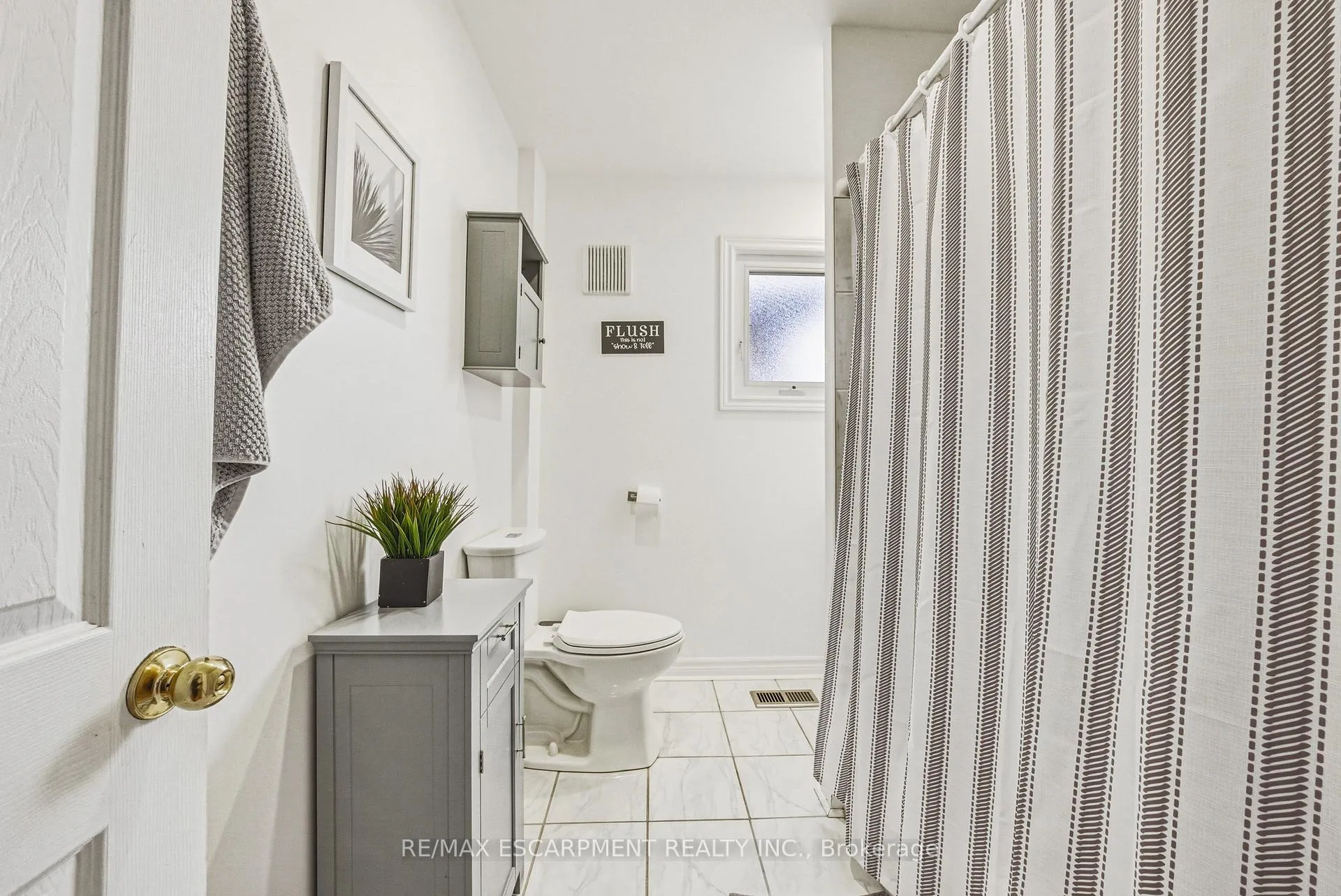 Photo 11 of 161 Ivon Avenue, Hamilton, Normanhurst — HOMEH