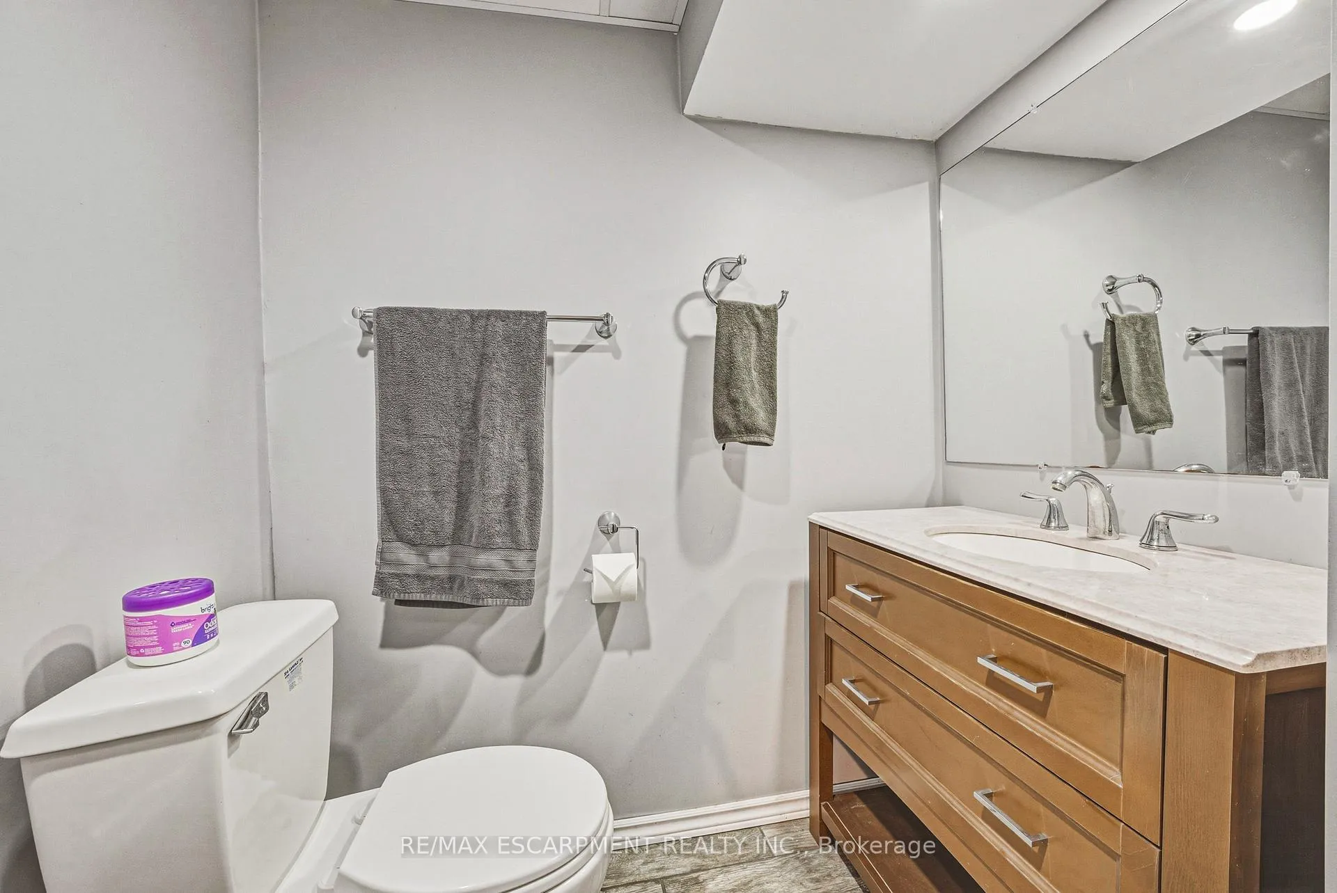 Photo 18 of 161 Ivon Avenue, Hamilton, Normanhurst — HOMEH