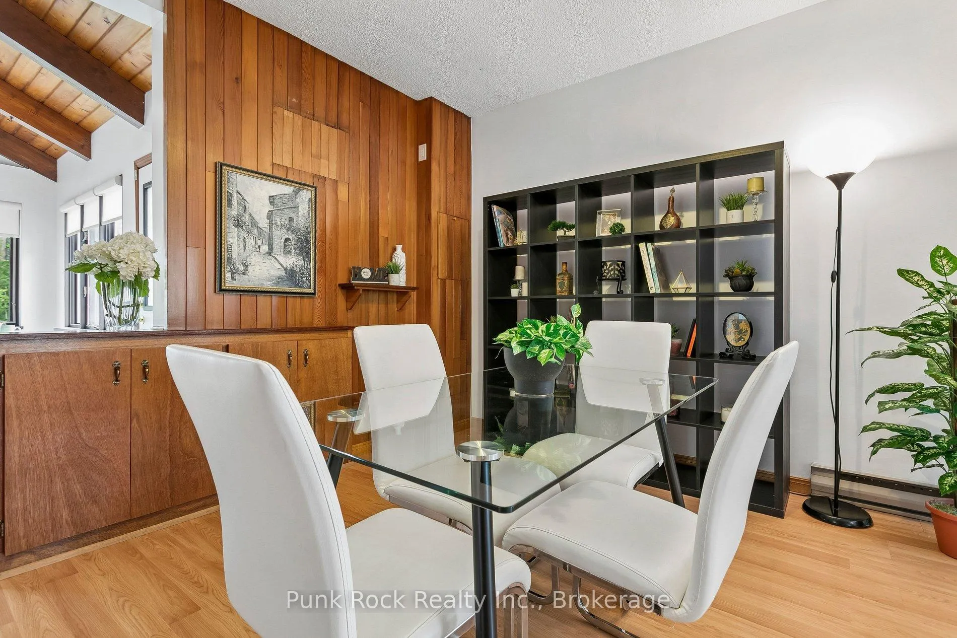 Photo 14 of 18 Lochearne Street, Hamilton, Strathcona — HOMEH
