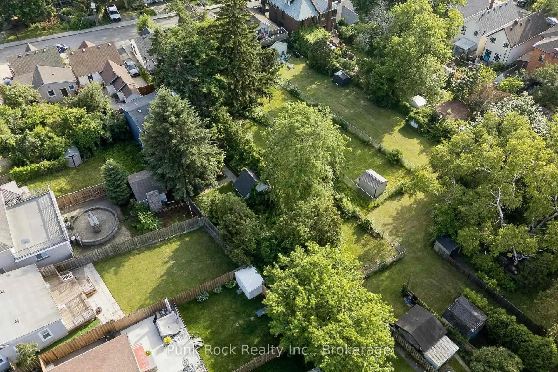 Photo 36 of 18 Lochearne Street, Hamilton, Strathcona — HOMEH