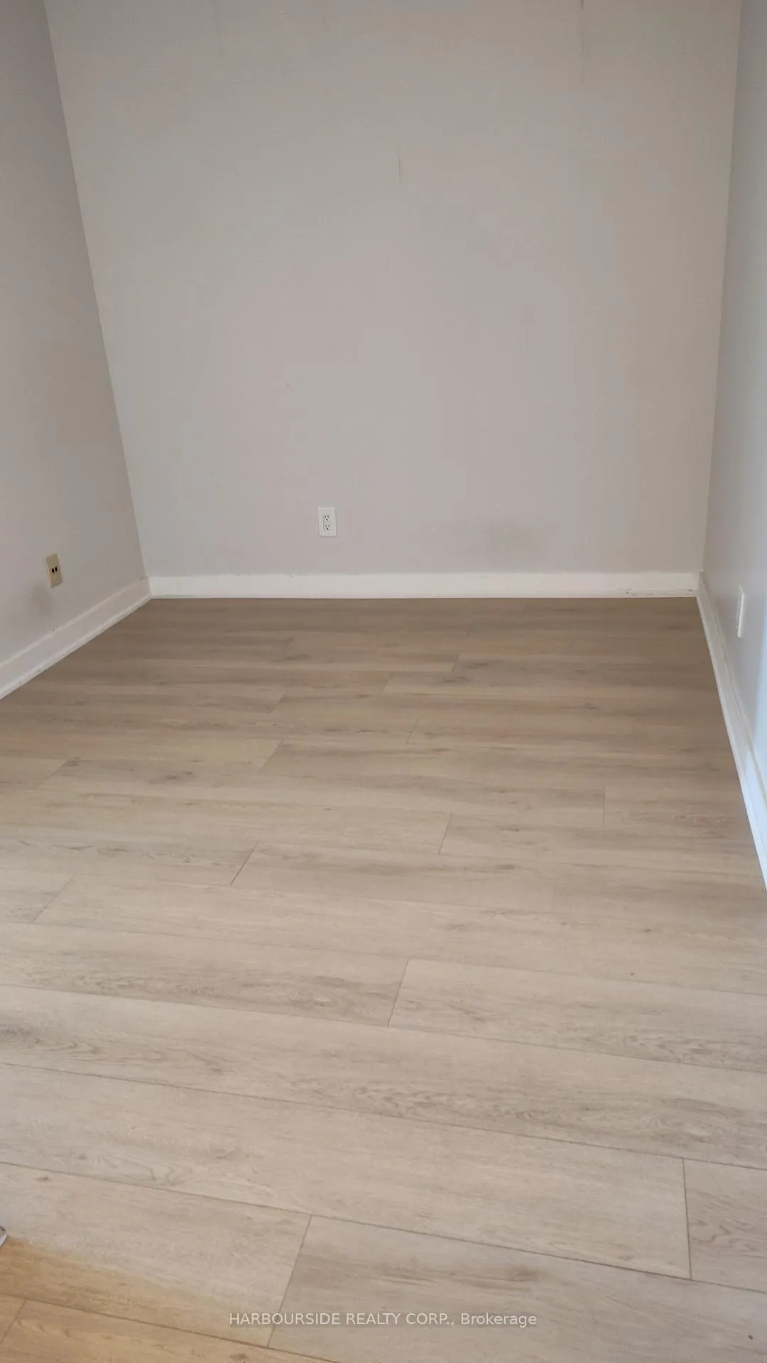 Photo 11 of Unit 712, 650 Queens Quay W, Toronto, Waterfront Communities — HOMEH
