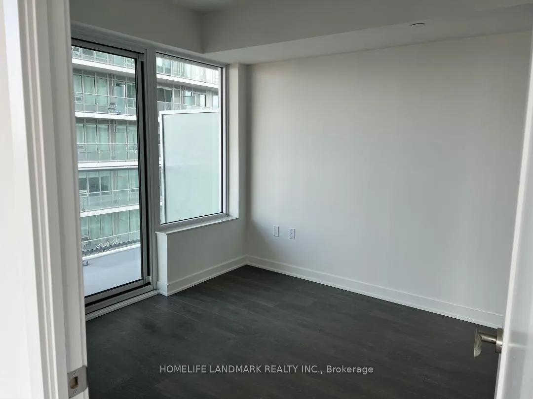 Photo 3 of Unit 2804, 99 Broadway Avenue, Toronto, Mount Pleasant West — HOMEH