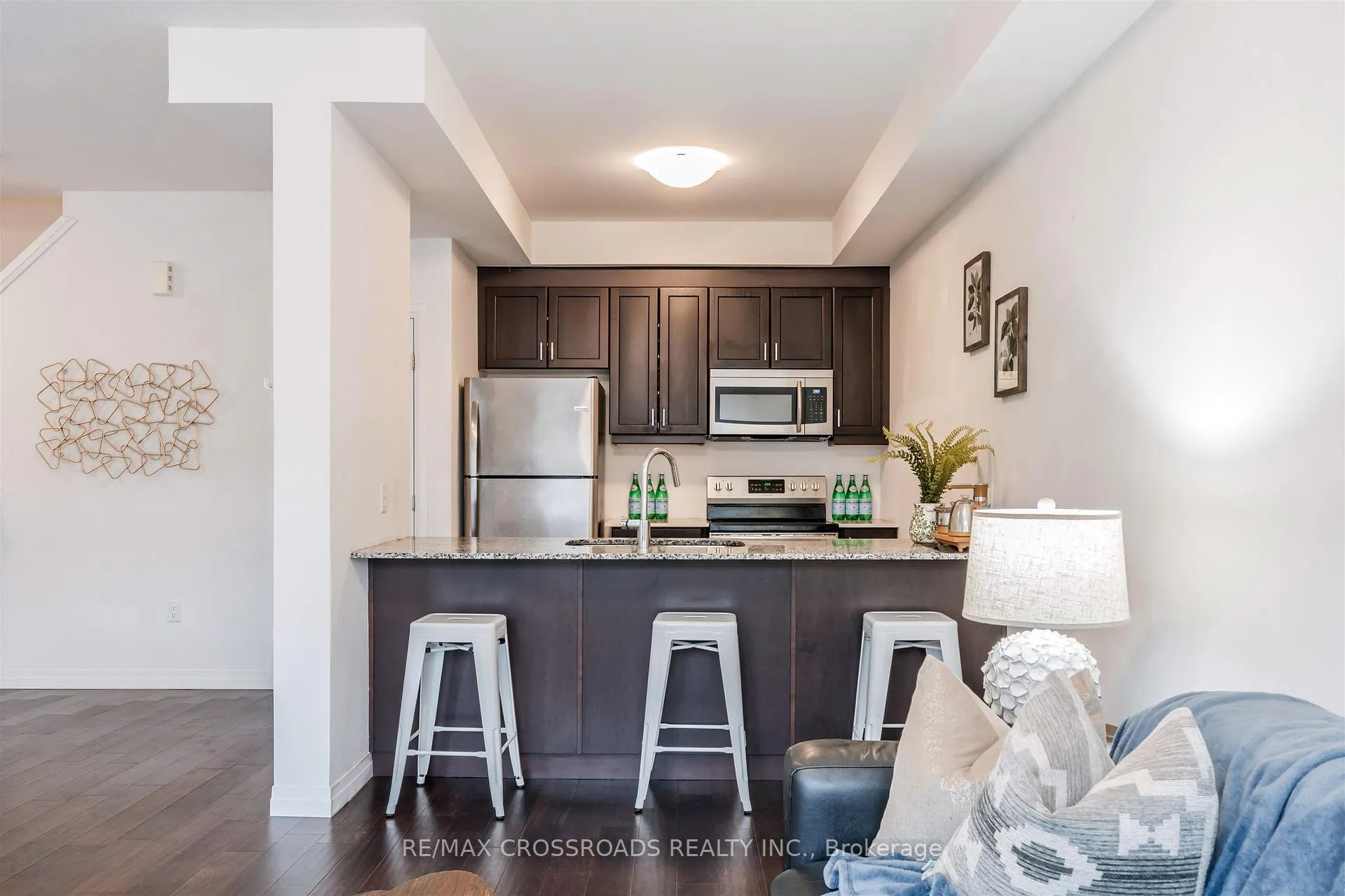 Photo 13 of 4 Near Lane, Hamilton, Meadowlands — HOMEH