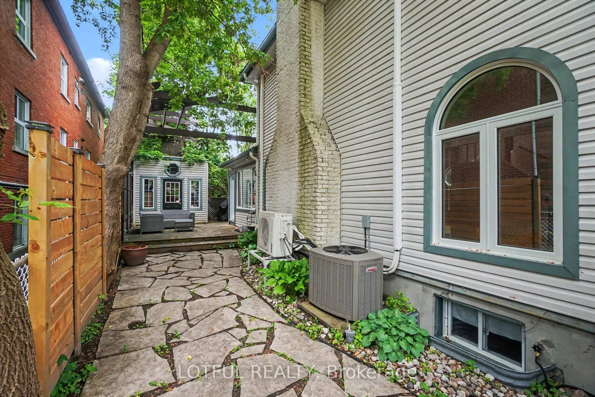 Photo 23 of Unit 1, 518 Hilson Avenue, Ottawa, Westboro/Hampton Park — HOMEH