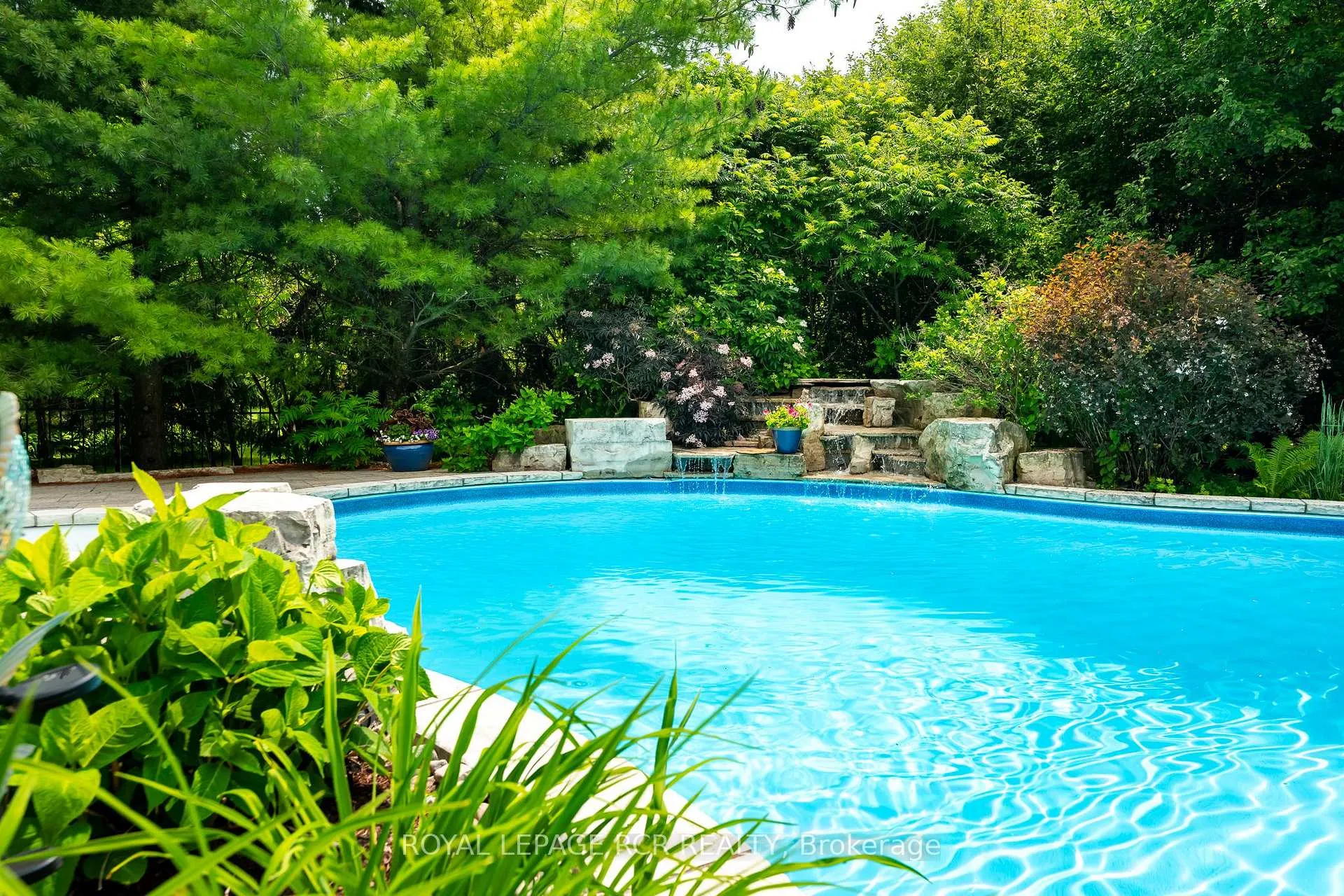 Photo 15 of 6 Brookhaven Crescent, East Garafraxa, Rural East Garafraxa — HOMEH