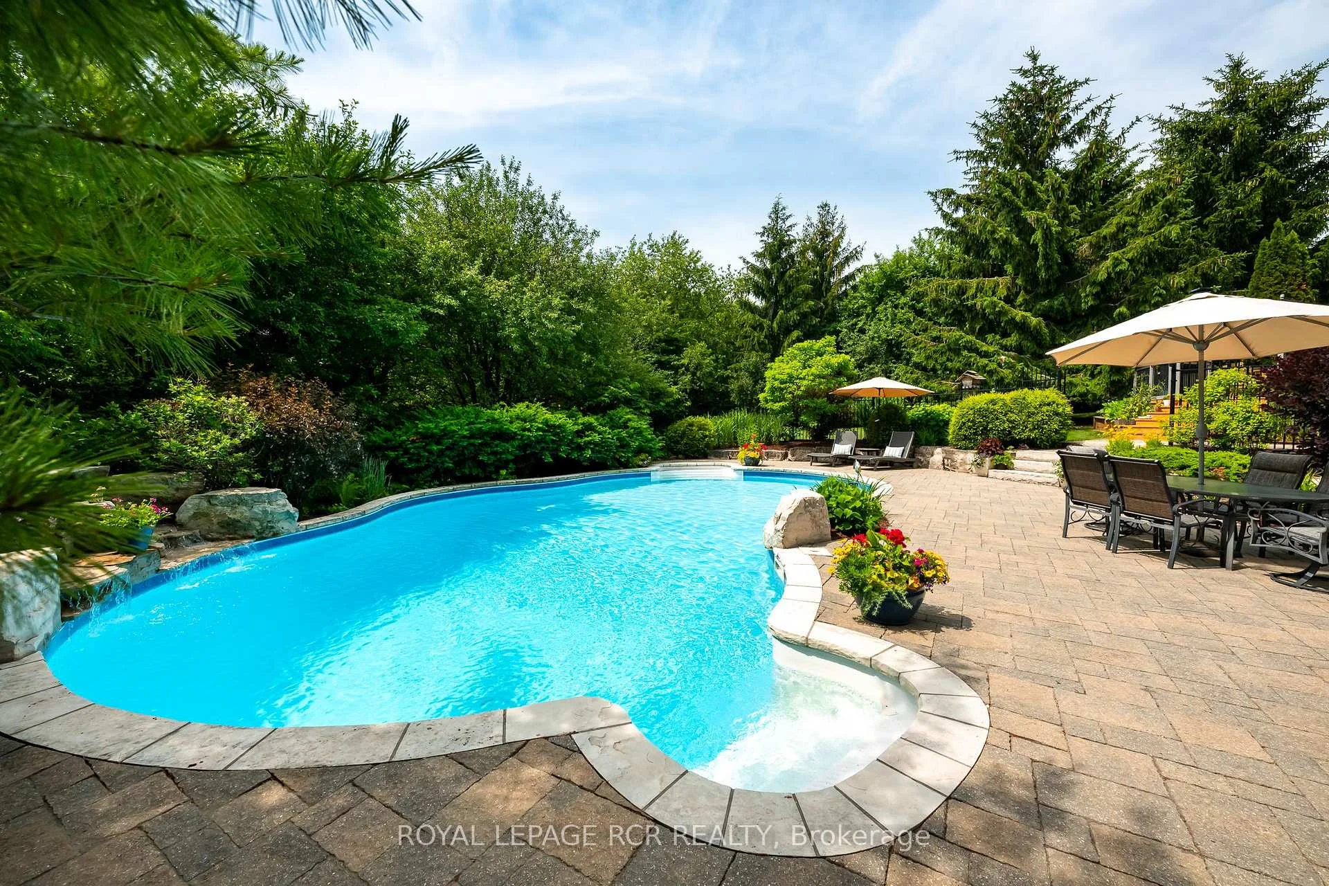 Photo 56 of 6 Brookhaven Crescent, East Garafraxa, Rural East Garafraxa — HOMEH