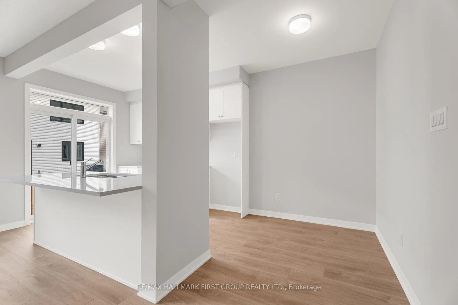 Photo 9 of 519 Brigatine Avenue, Ottawa, Stittsville (North) — HOMEH