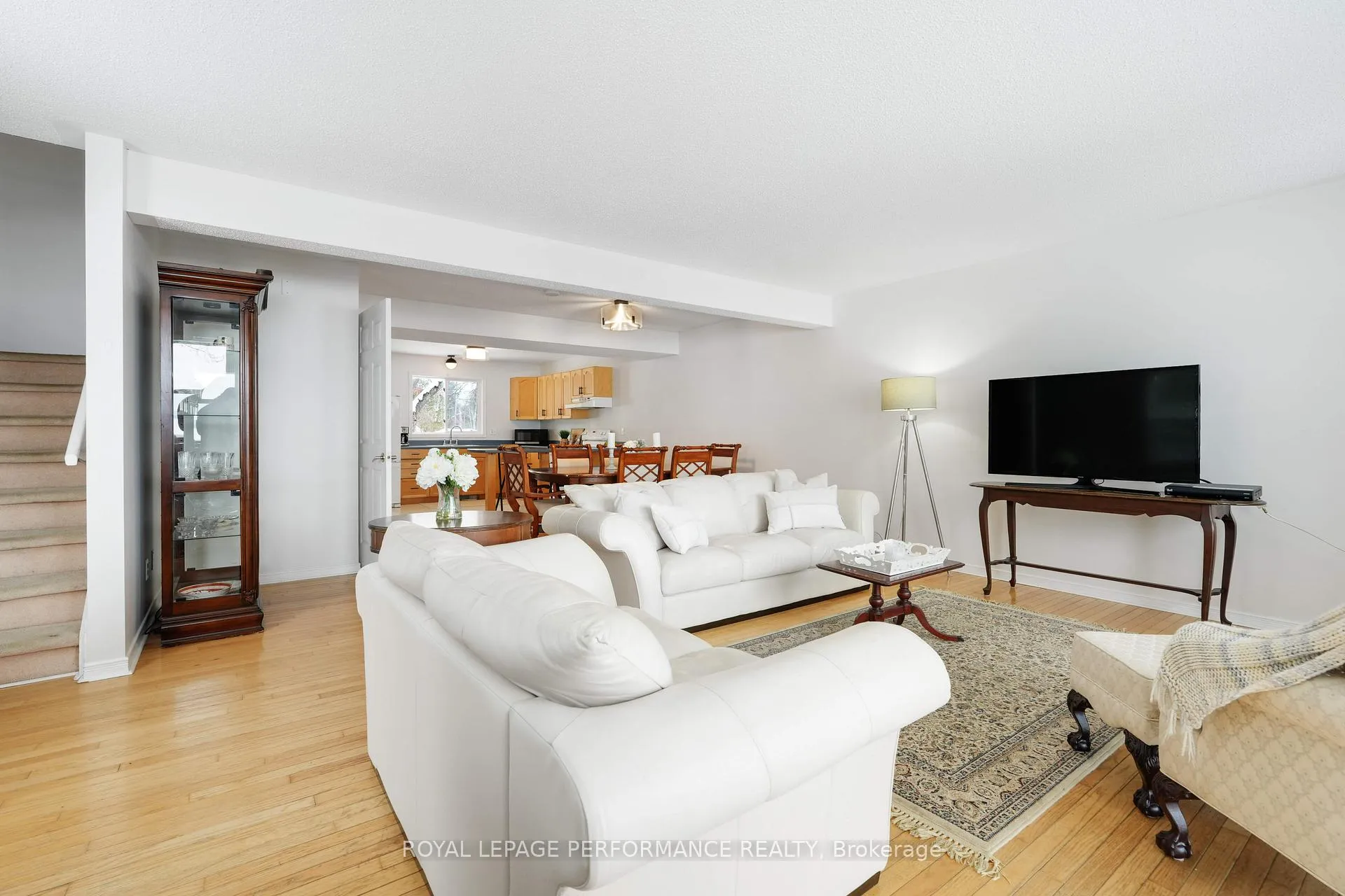 Photo 4 of 326 Bayview Drive, Ottawa, Constance Bay — HOMEH