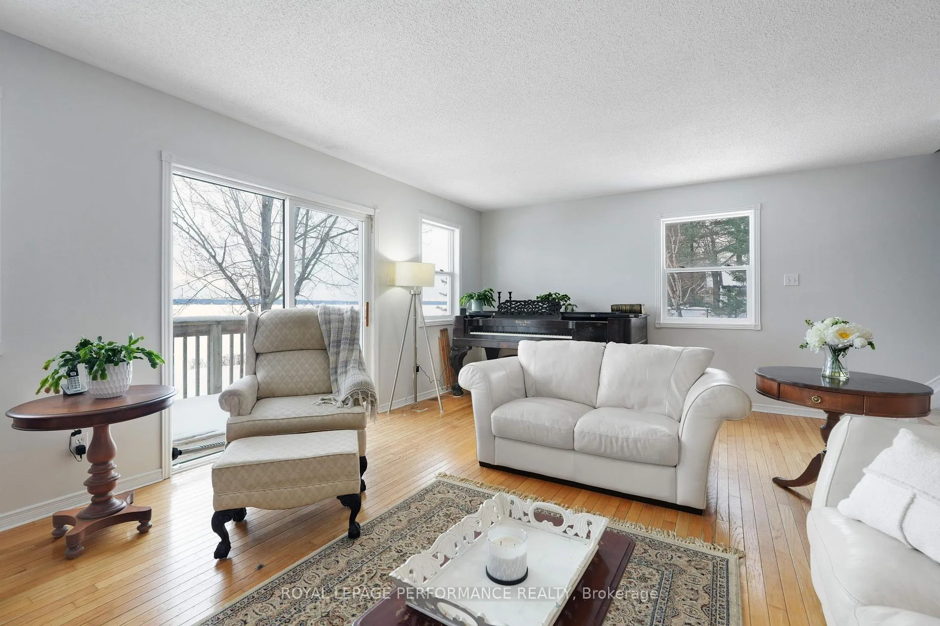 Photo 5 of 326 Bayview Drive, Ottawa, Constance Bay — HOMEH