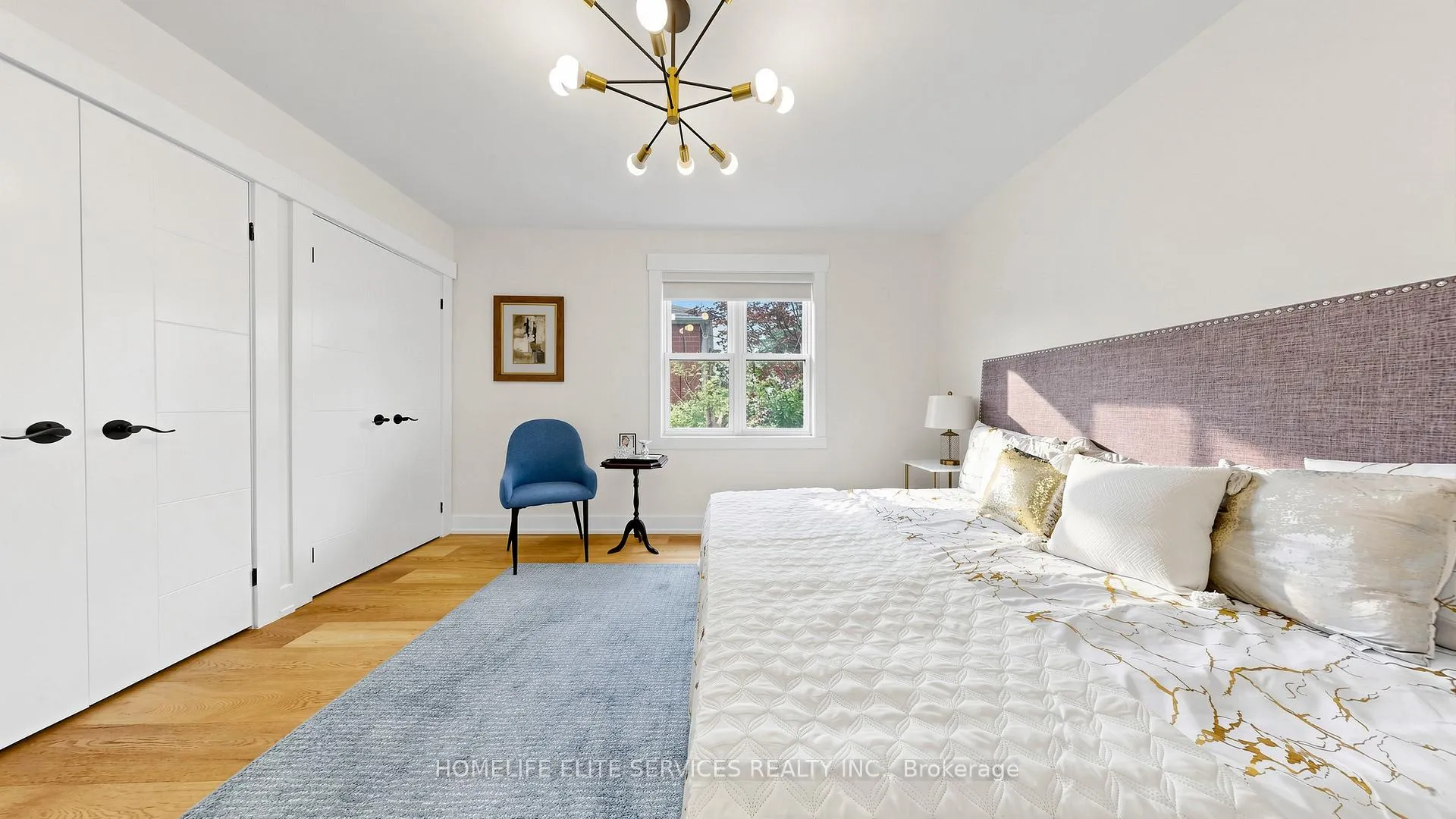 Photo 17 of 1 Helsby Crescent, Etobicoke, Alderwood — HOMEH