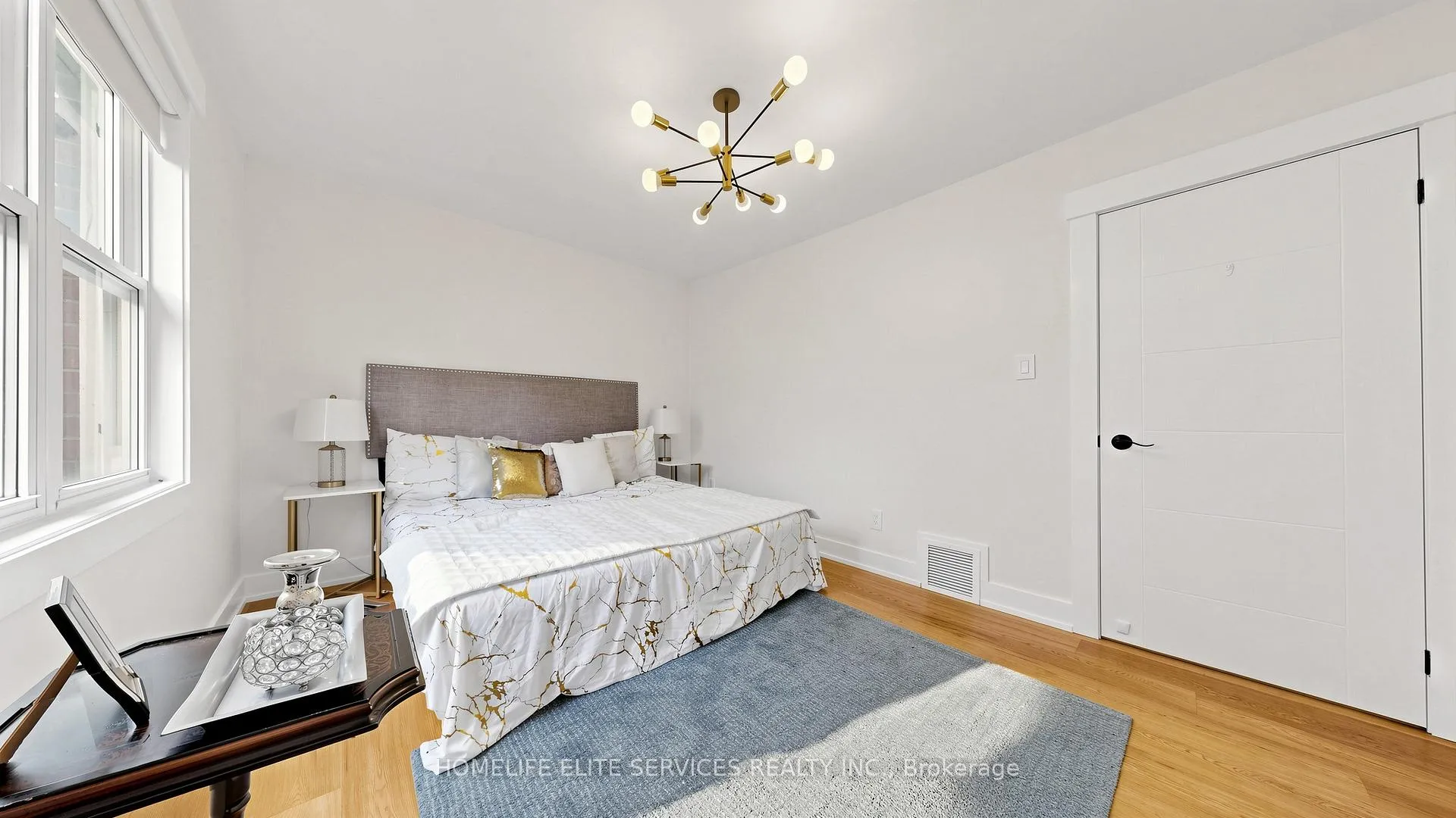 Photo 18 of 1 Helsby Crescent, Etobicoke, Alderwood — HOMEH