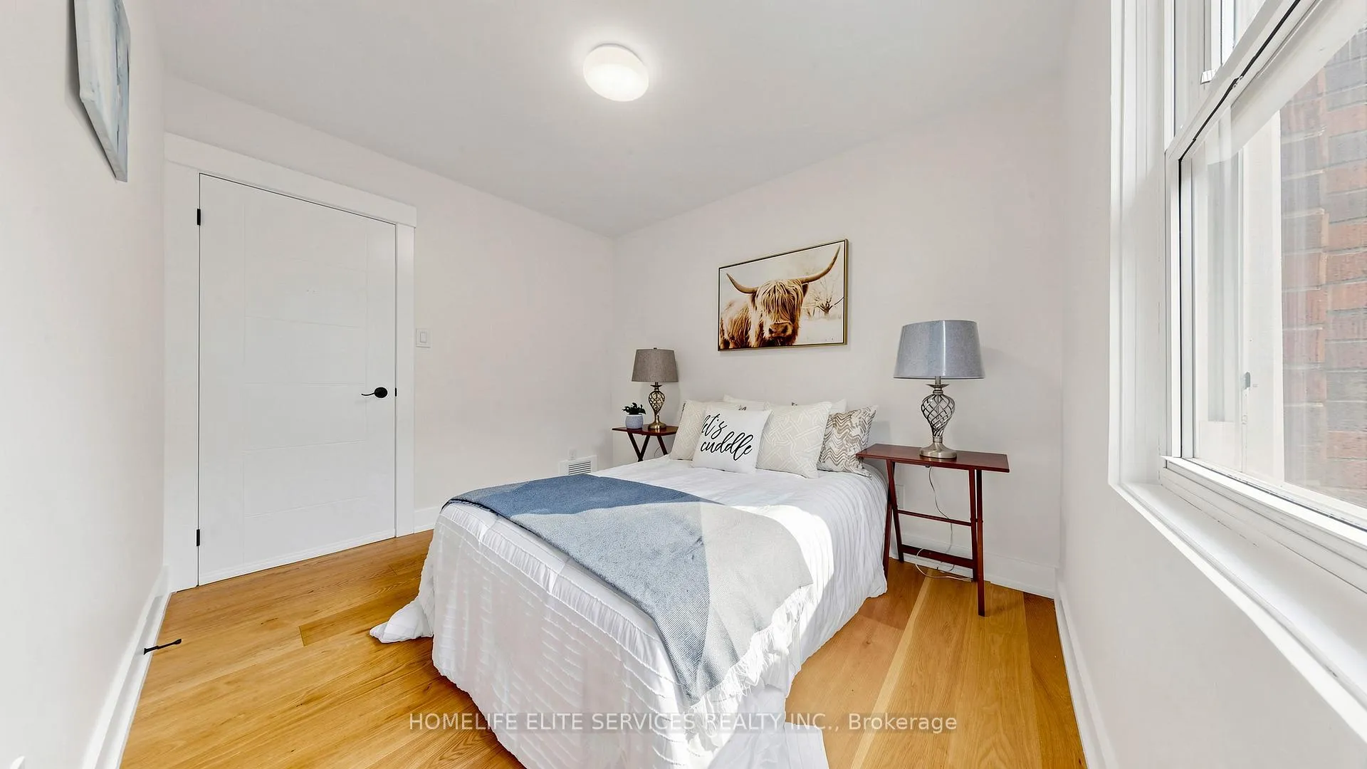 Photo 20 of 1 Helsby Crescent, Etobicoke, Alderwood — HOMEH