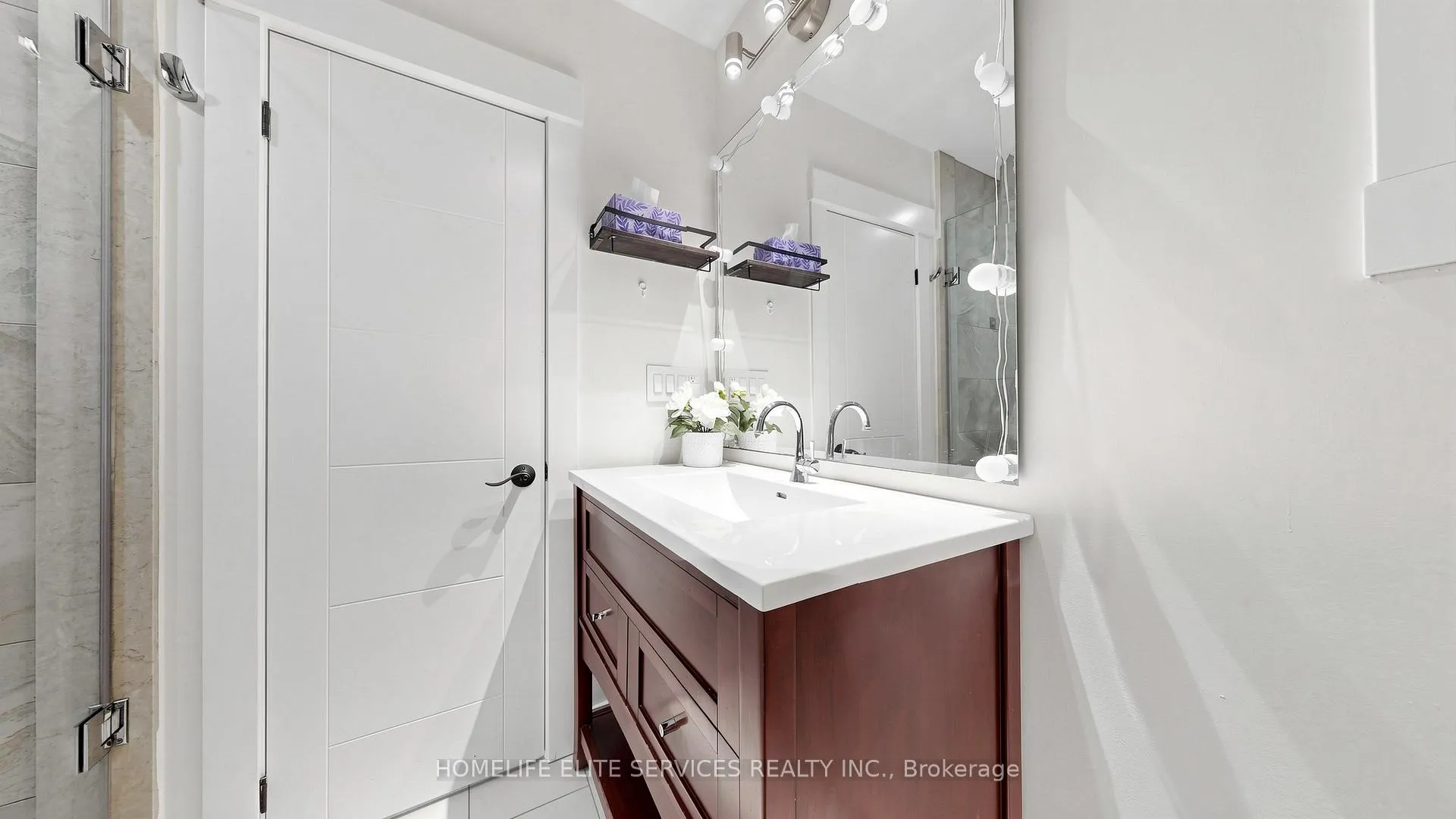 Photo 26 of 1 Helsby Crescent, Etobicoke, Alderwood — HOMEH