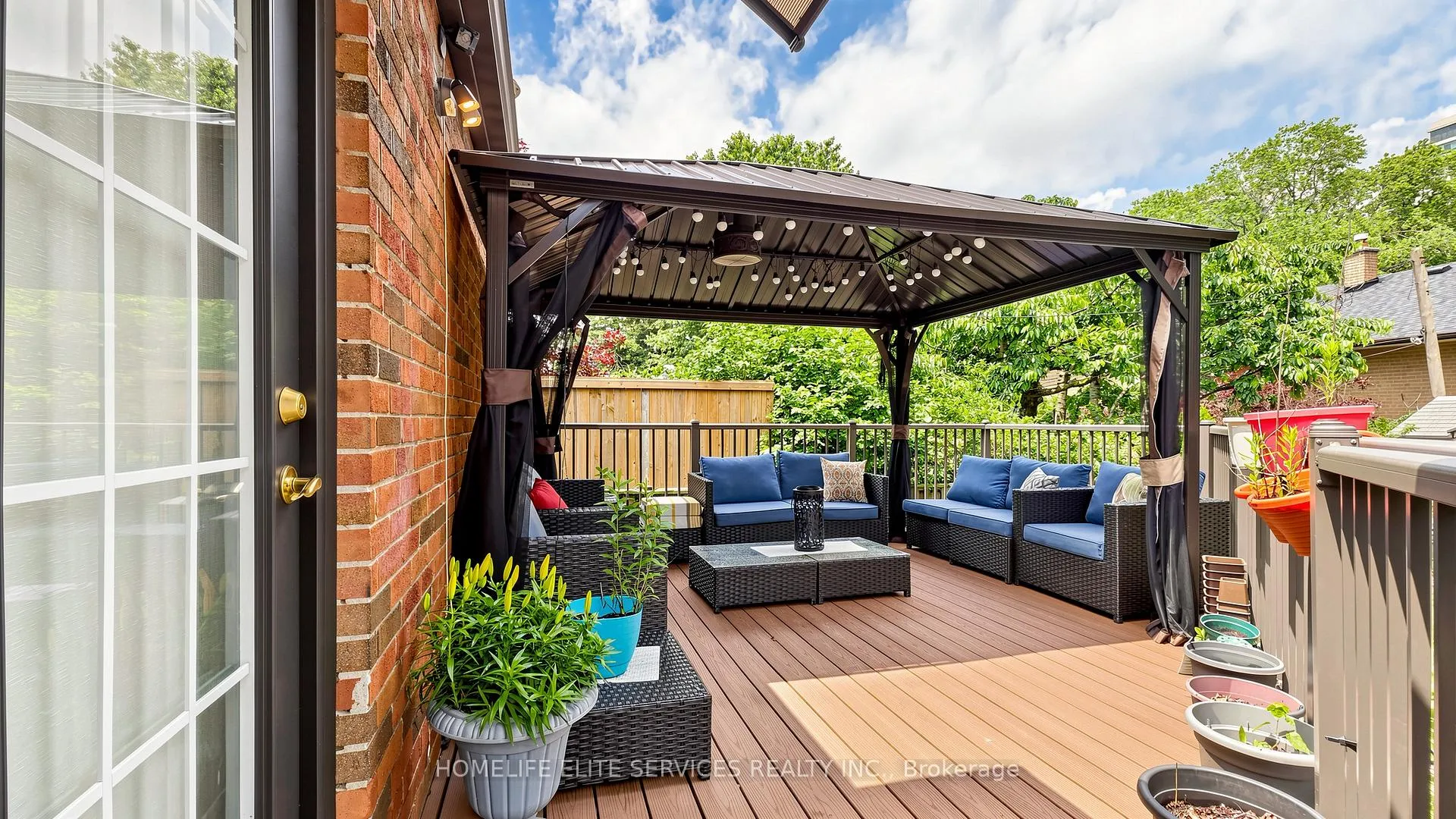 Photo 43 of 1 Helsby Crescent, Etobicoke, Alderwood — HOMEH