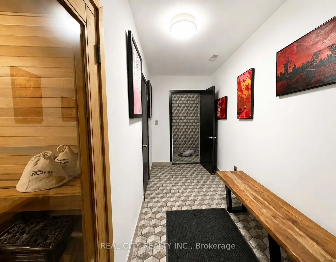 Photo 31 of 662 Byngmount Avenue, Mississauga, Lakeview — HOMEH