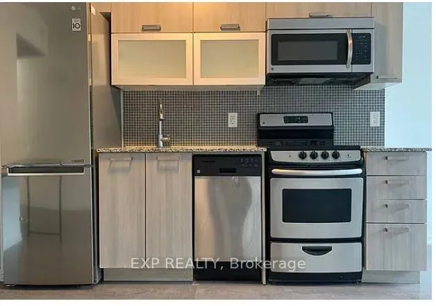 Photo 3 of Unit 611E, 36 Lisgar Street, Toronto, Little Portugal — HOMEH