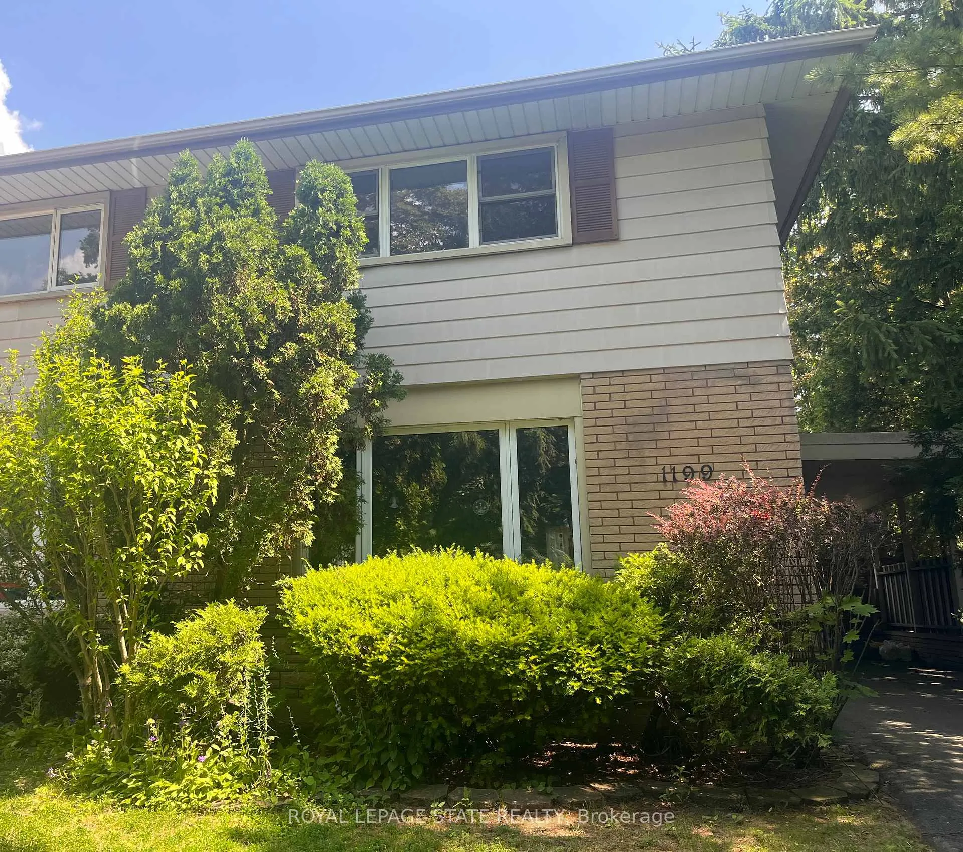 Photo of 1199 Nottingham Avenue