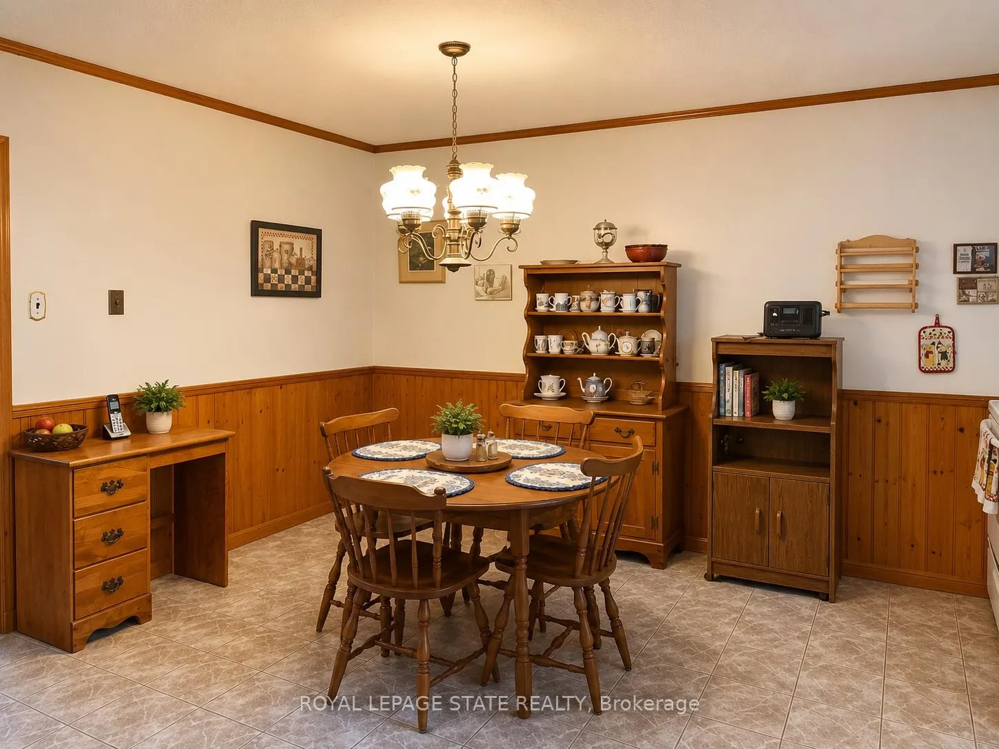 Photo 7 of 1199 Nottingham Avenue, Burlington, Mountainside — HOMEH