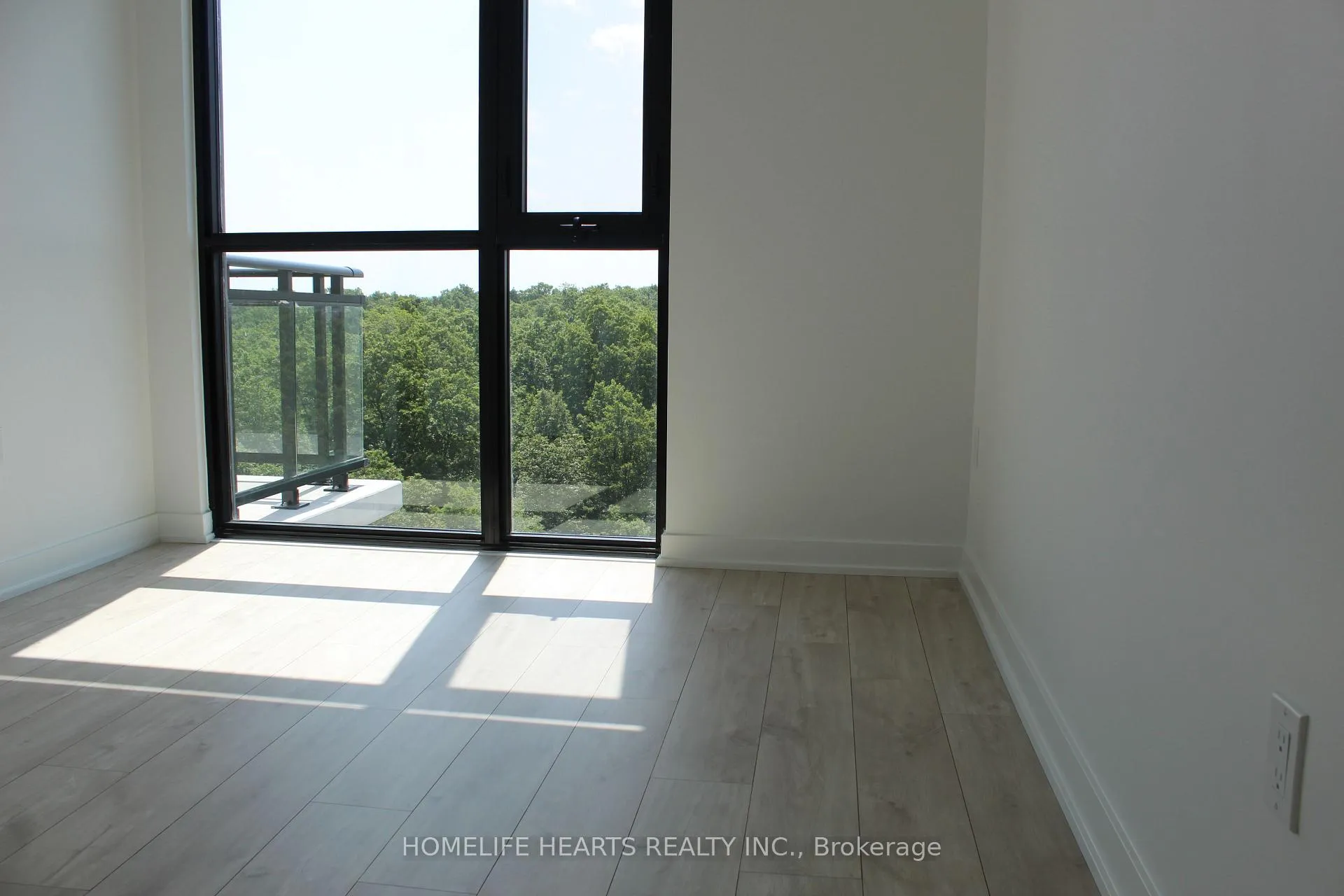 Photo 2 of Unit 816, 740 Whitlock Avenue, Milton, Cobban — HOMEH