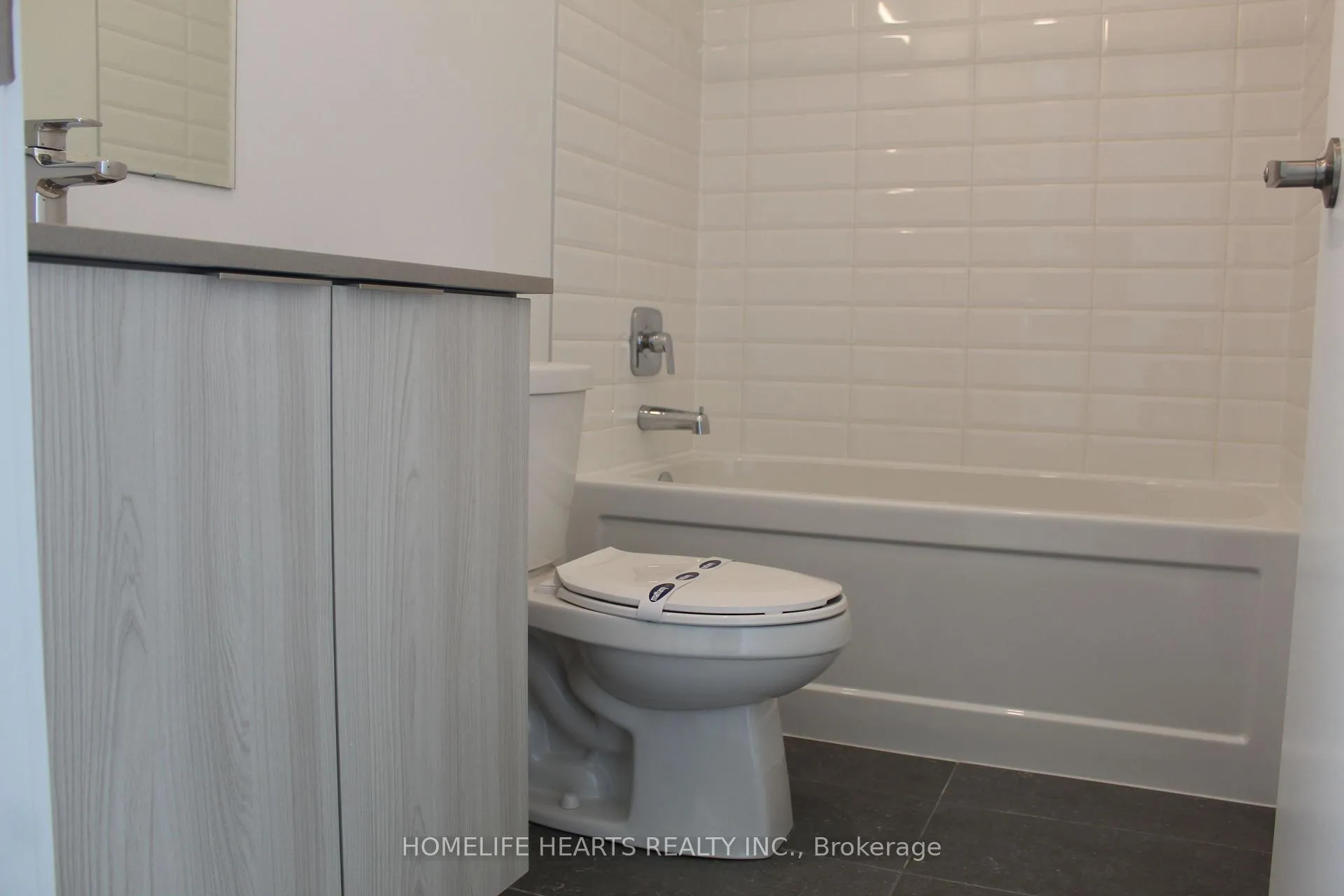 Photo 9 of Unit 816, 740 Whitlock Avenue, Milton, Cobban — HOMEH