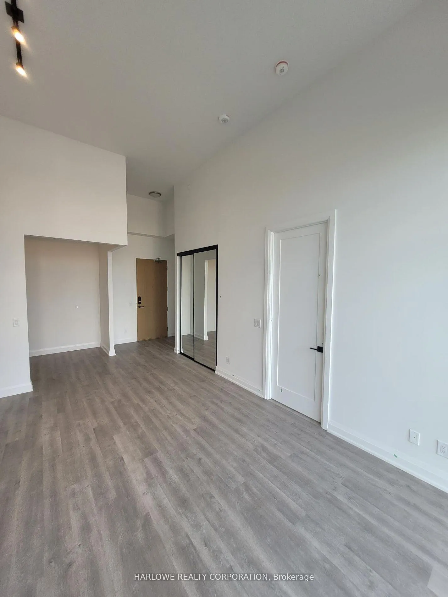 Photo 10 of Unit PH05, 2369 Danforth Avenue, Toronto, East End-Danforth — HOMEH