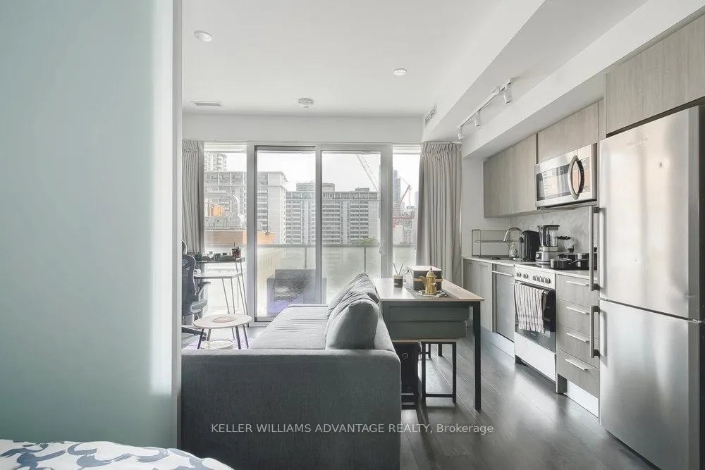 Photo 8 of Unit 603, 28 Wellesley Street E, Toronto, Church-Yonge Corridor — HOMEH