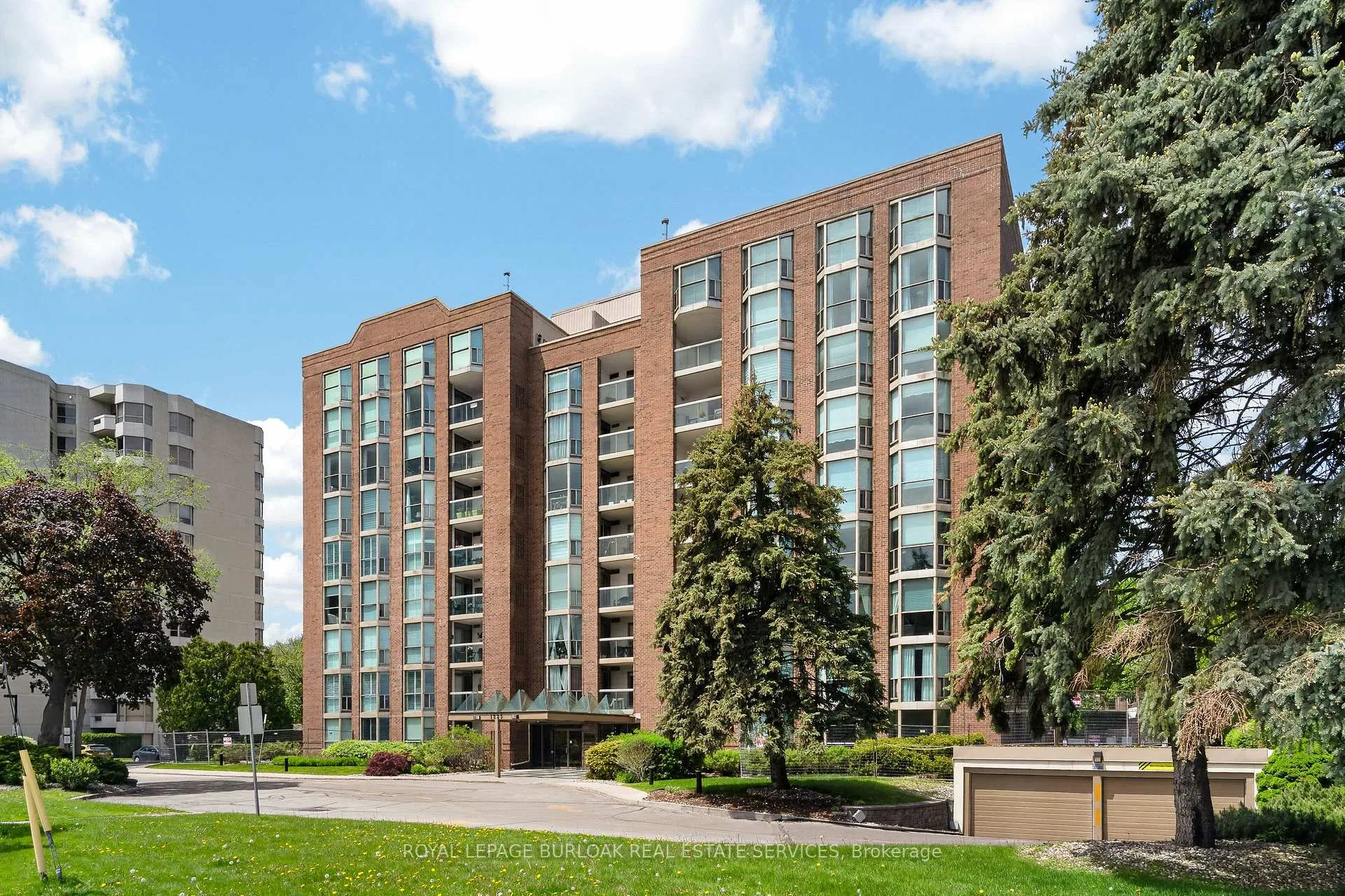 Photo 1 of Unit 709, 1225 North Shore Boulevard E, Burlington, Brant — HOMEH