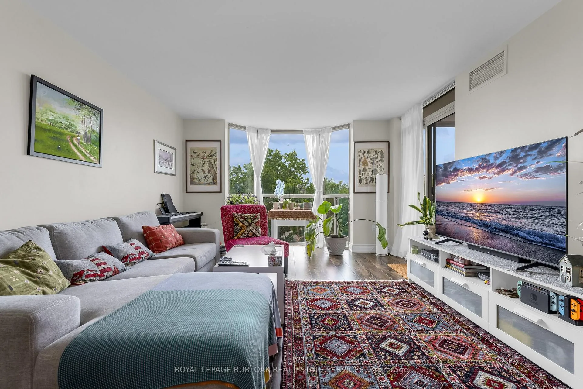 Photo 8 of Unit 709, 1225 North Shore Boulevard E, Burlington, Brant — HOMEH