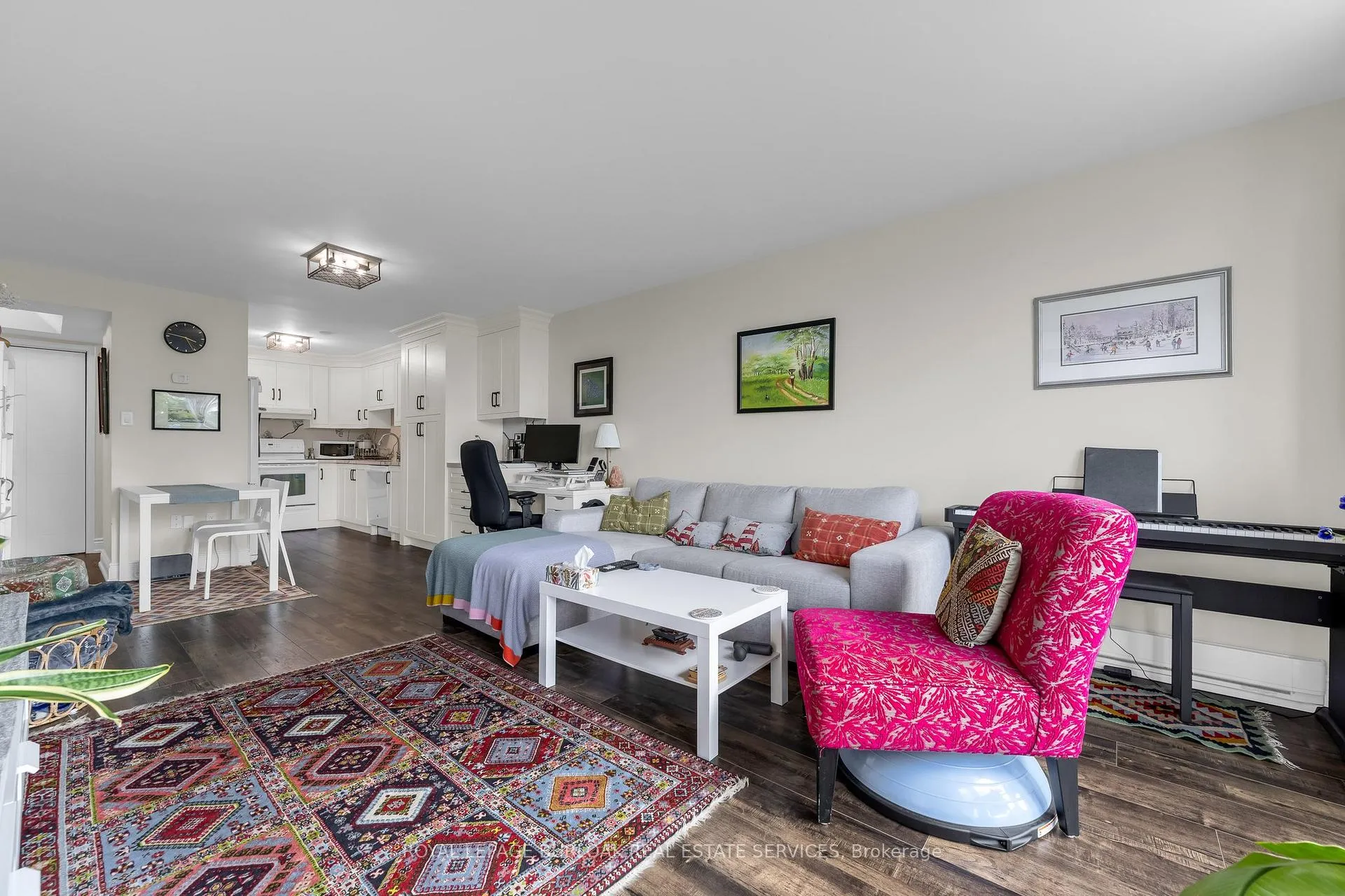 Photo 10 of Unit 709, 1225 North Shore Boulevard E, Burlington, Brant — HOMEH