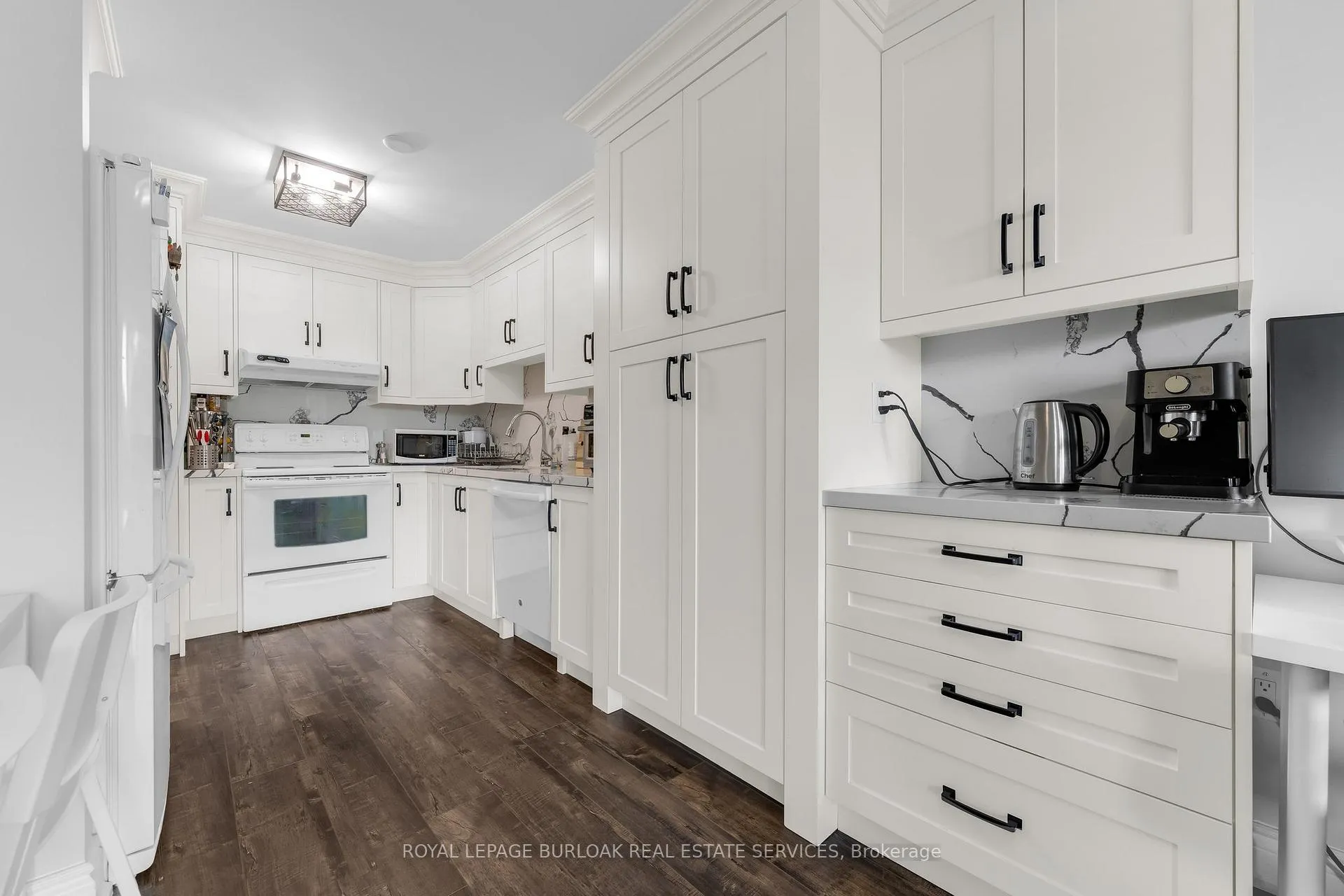 Photo 12 of Unit 709, 1225 North Shore Boulevard E, Burlington, Brant — HOMEH