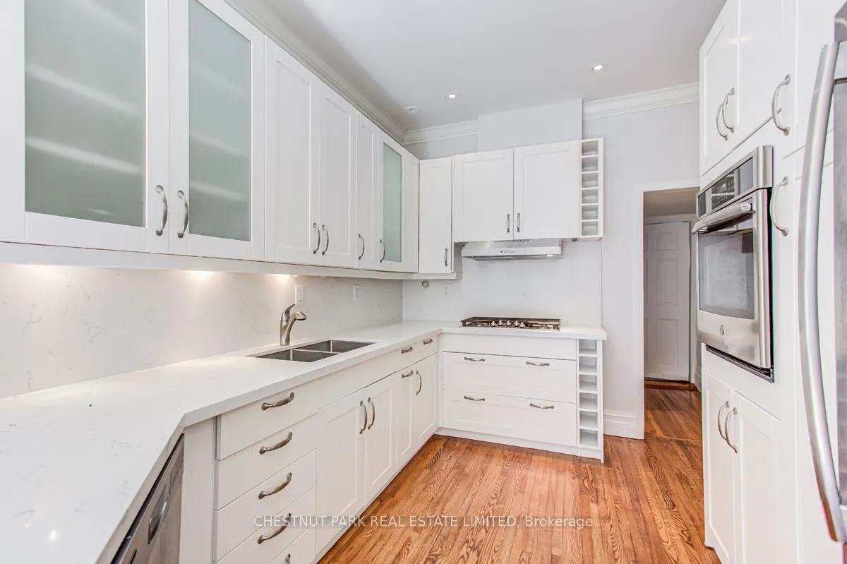 Photo 10 of 124 Glen Road, Toronto, Rosedale-Moore Park — HOMEH