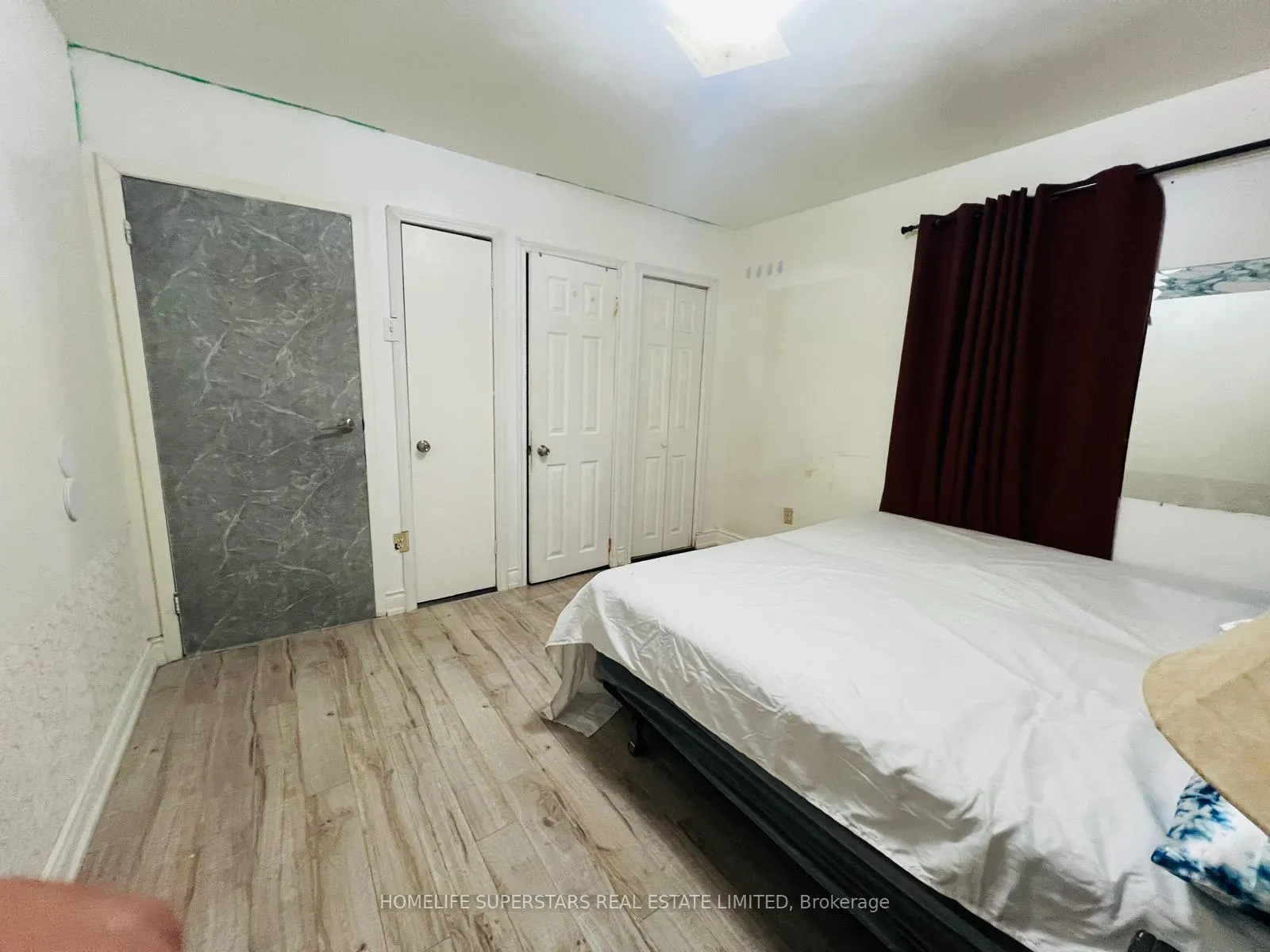 Photo 8 of 4 Masseygrove Crescent N, Etobicoke, Mount Olive-Silverstone-Jamestown — HOMEH