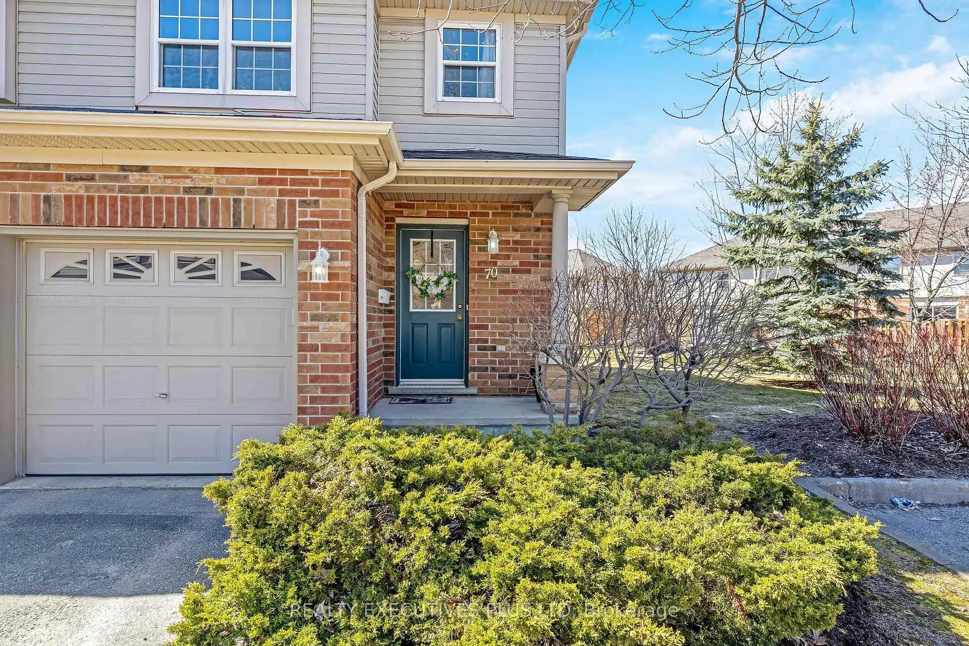 Photo 3 of Unit 70, 30 Imperial Road S, Guelph, Willow West/Sugarbush/West Acres — HOMEH