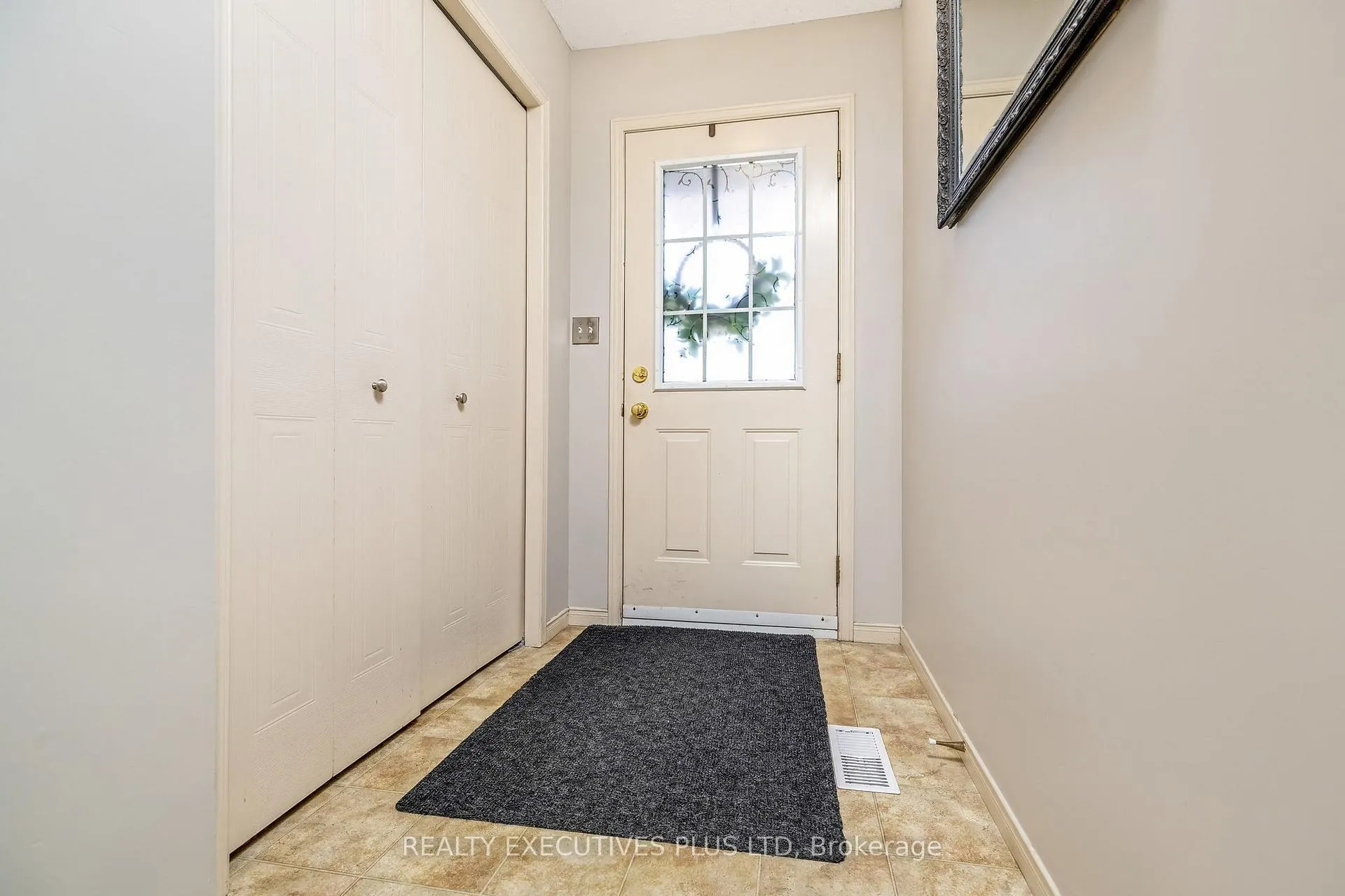 Photo 5 of Unit 70, 30 Imperial Road S, Guelph, Willow West/Sugarbush/West Acres — HOMEH