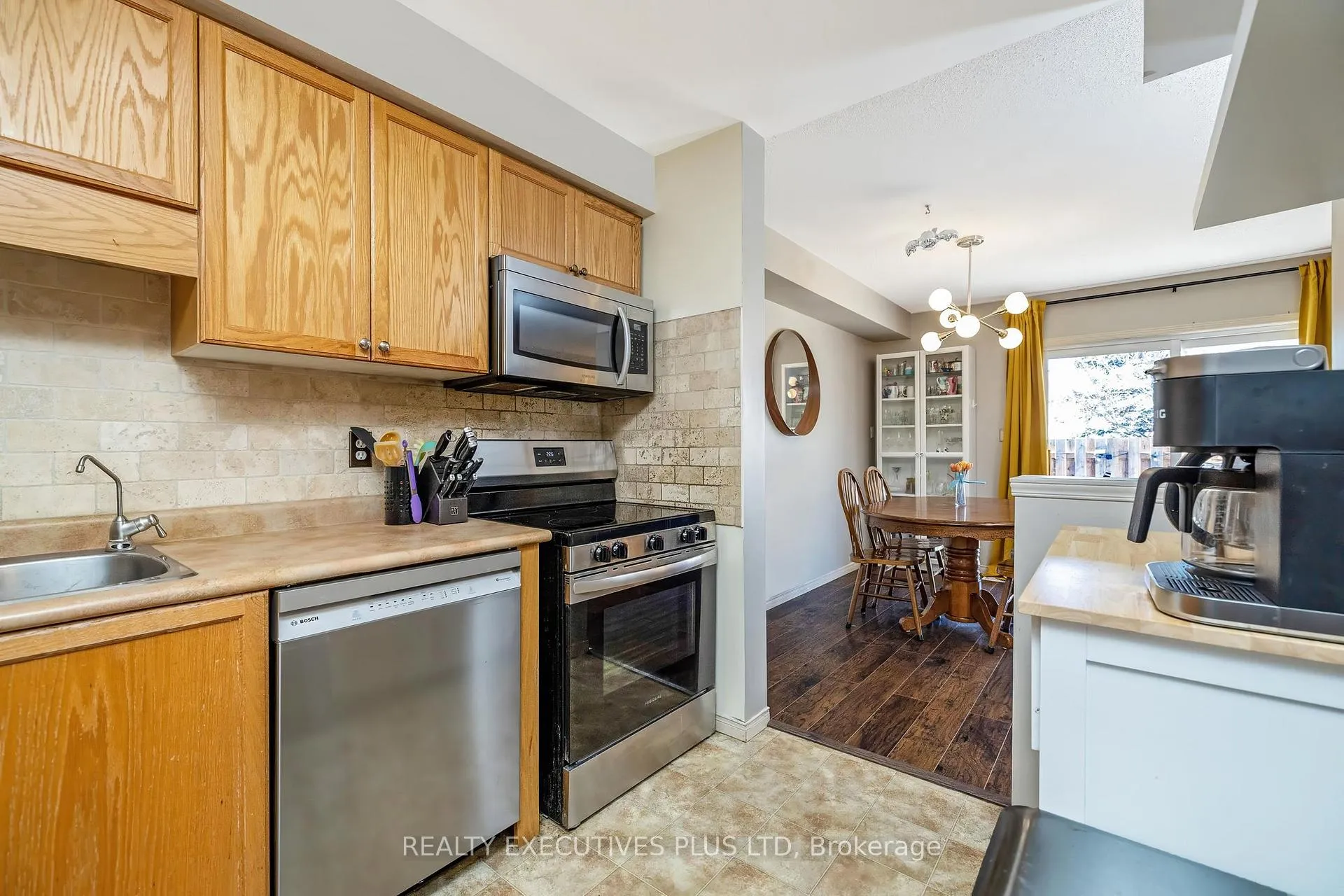 Photo 13 of Unit 70, 30 Imperial Road S, Guelph, Willow West/Sugarbush/West Acres — HOMEH