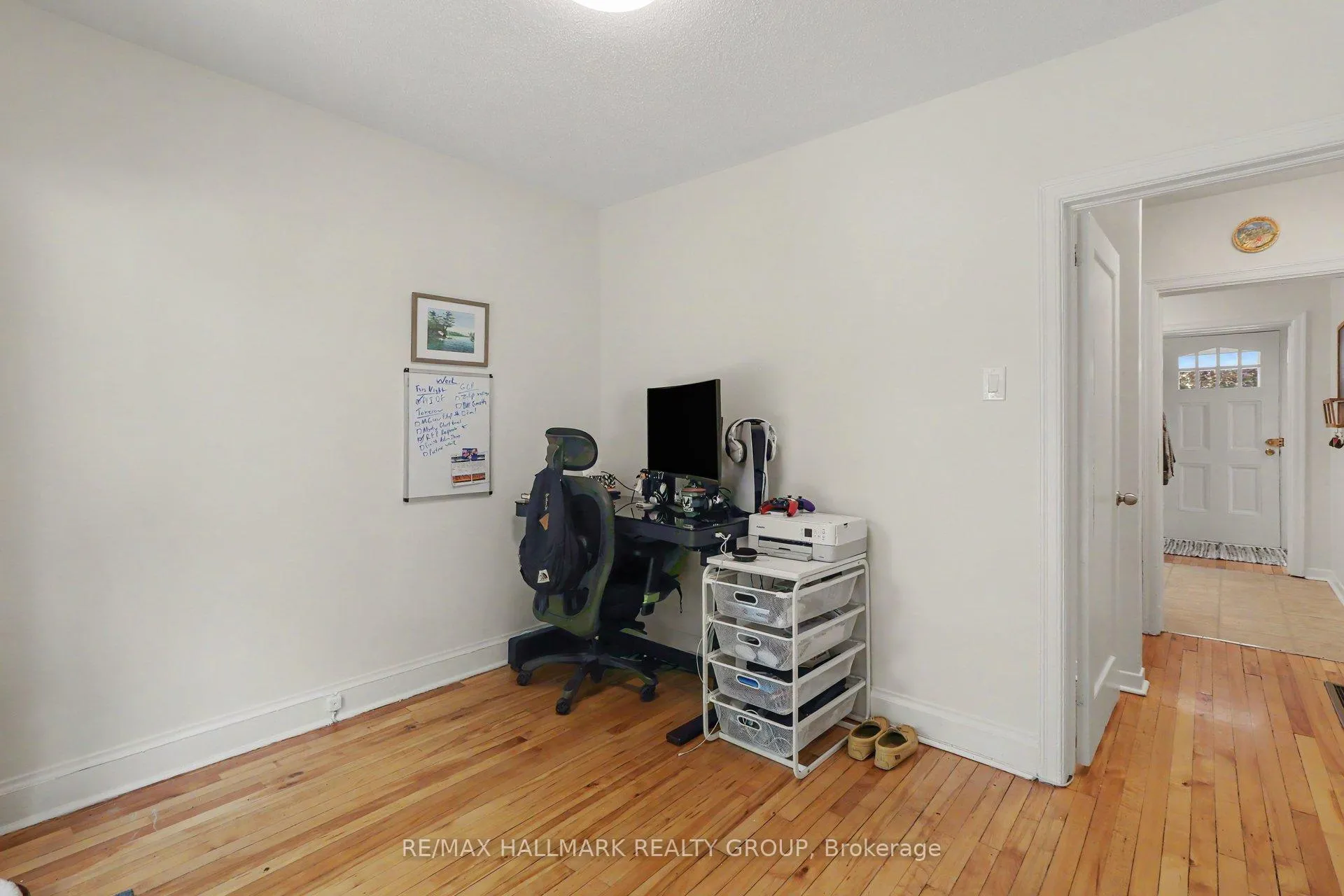 Photo 14 of 99 Dagmar Avenue, Ottawa, Vanier — HOMEH