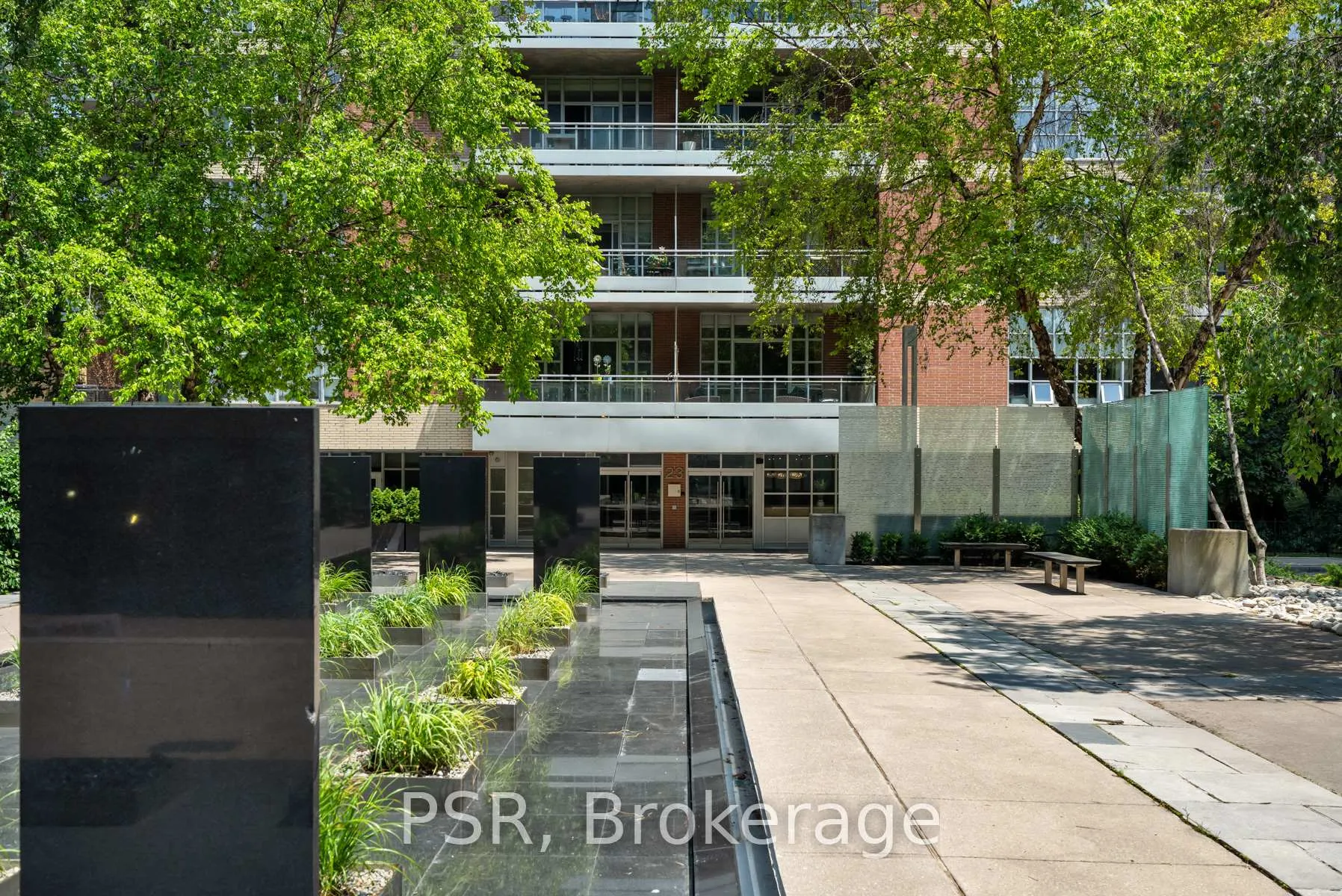 Photo 2 of Unit 507, 23 Brant Street, Toronto, Waterfront Communities — HOMEH