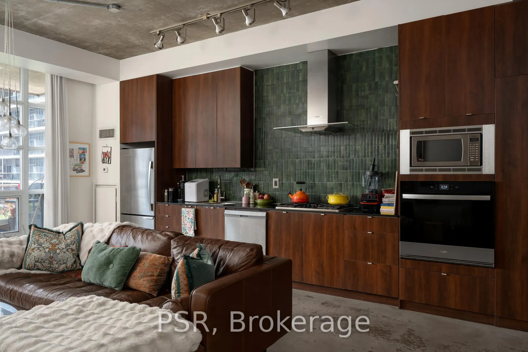Photo 4 of Unit 507, 23 Brant Street, Toronto, Waterfront Communities — HOMEH