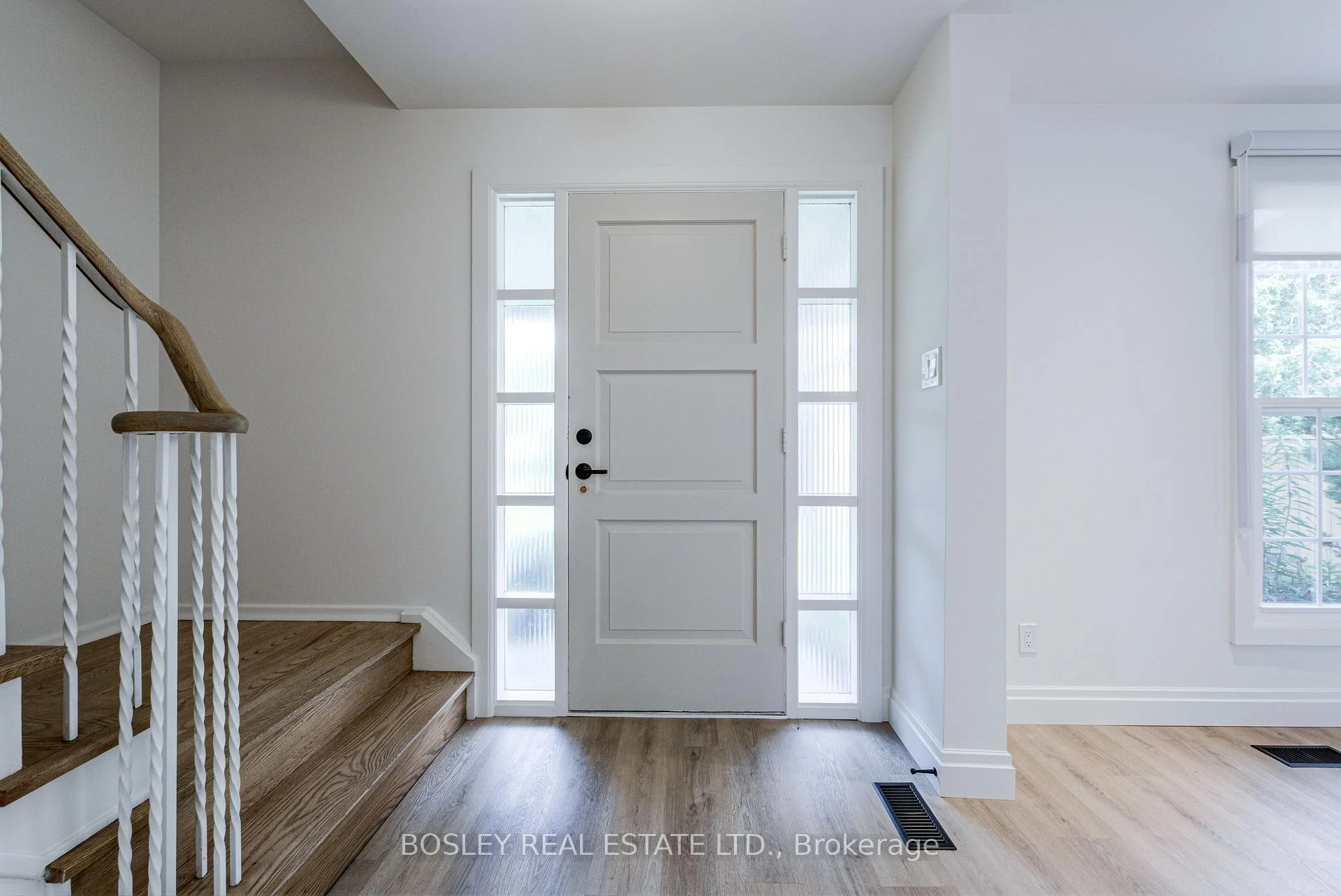 Photo 54 of 33 Forestbrook Crescent, Scarborough, Tam O'Shanter-Sullivan — HOMEH