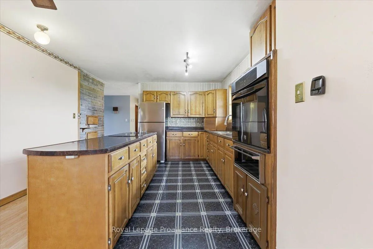 Photo 16 of 20 Barrett Road, Stirling-Rawdon, Stirling Ward — HOMEH